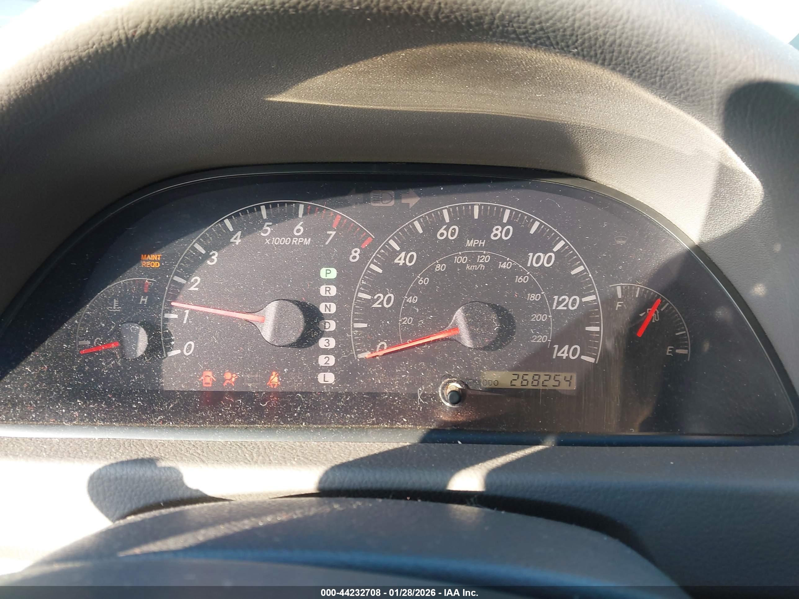 TOYOTA CAMRY image 7