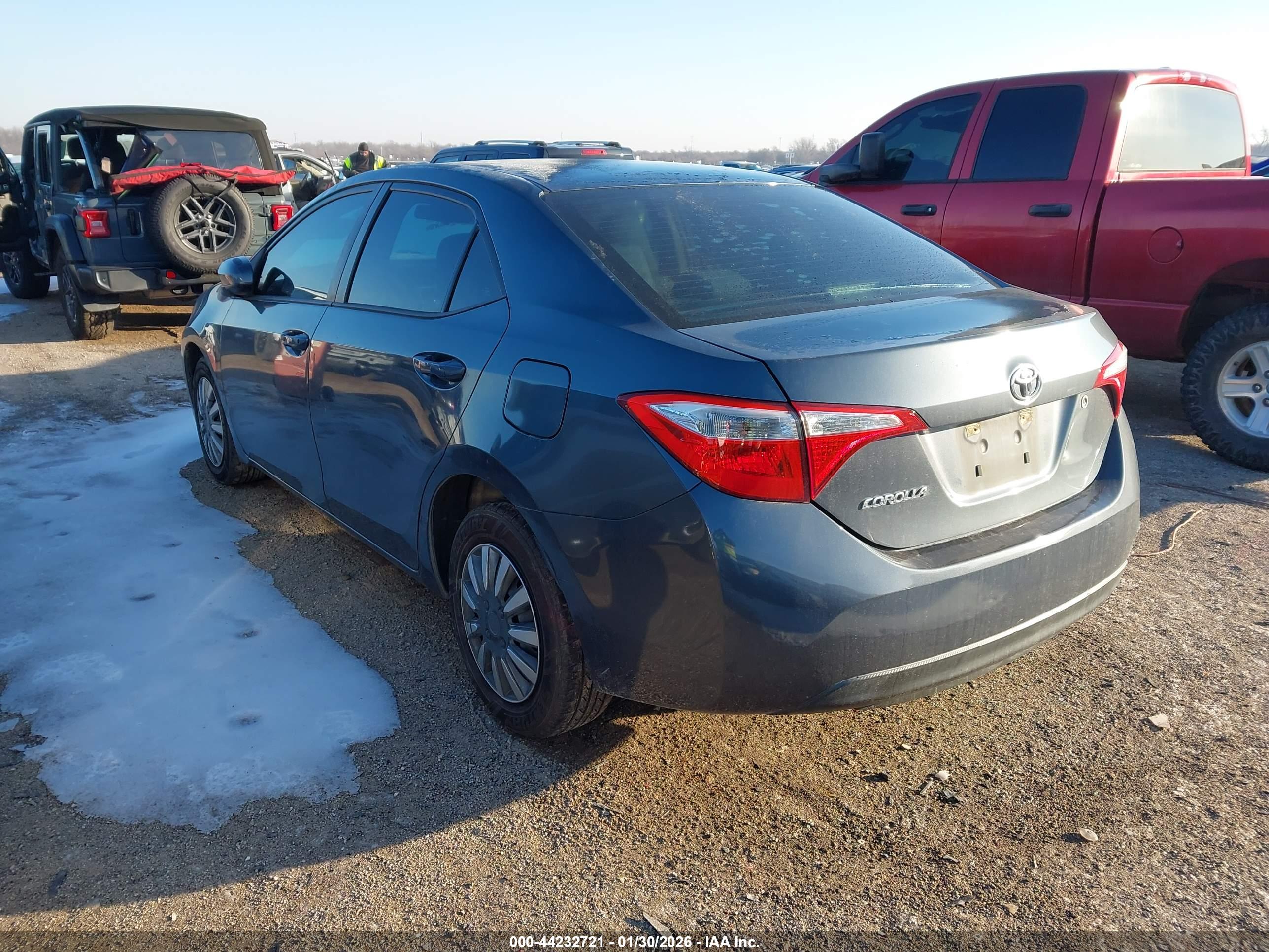 TOYOTA COROLLA image 3