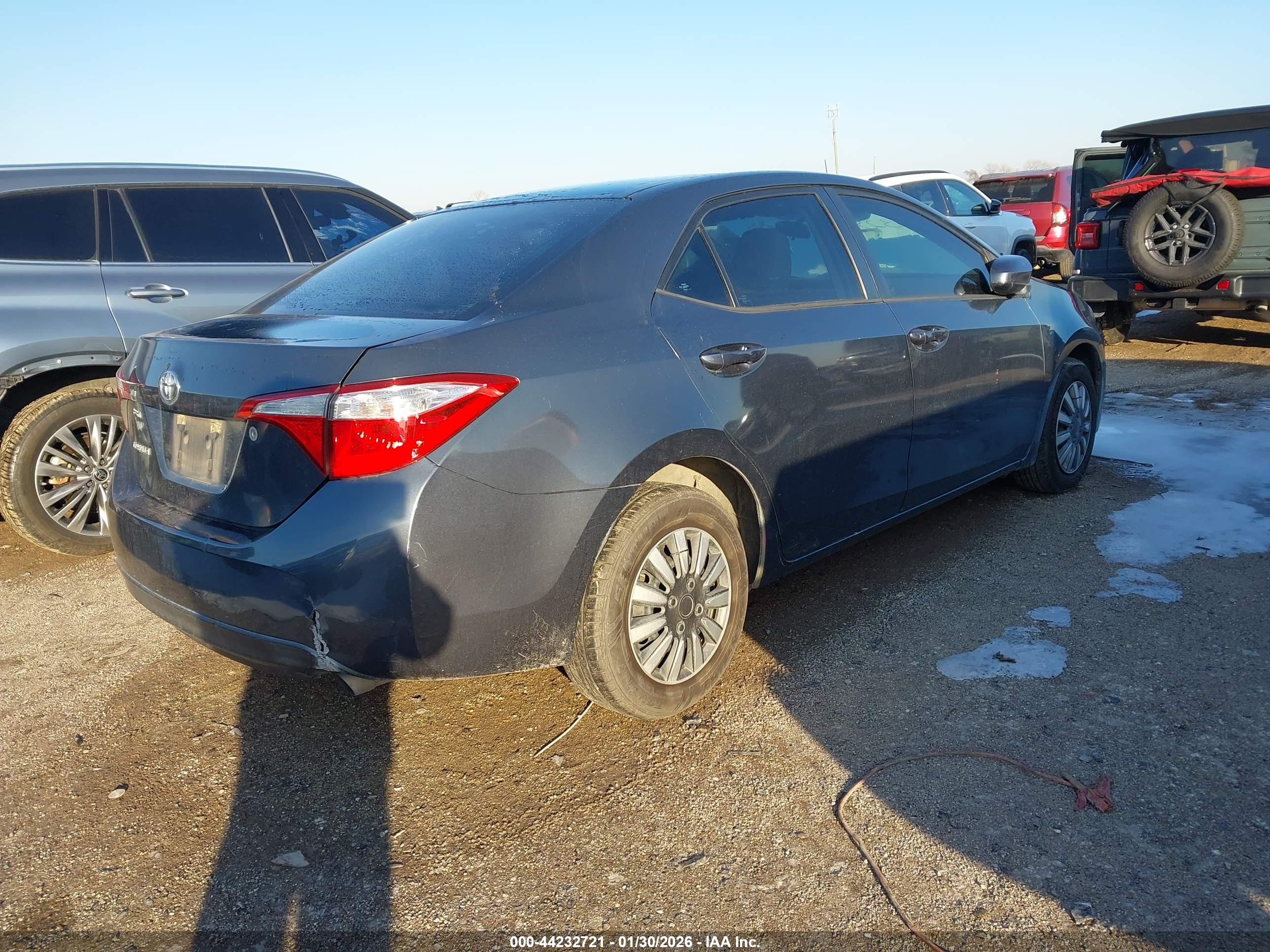 TOYOTA COROLLA image 4