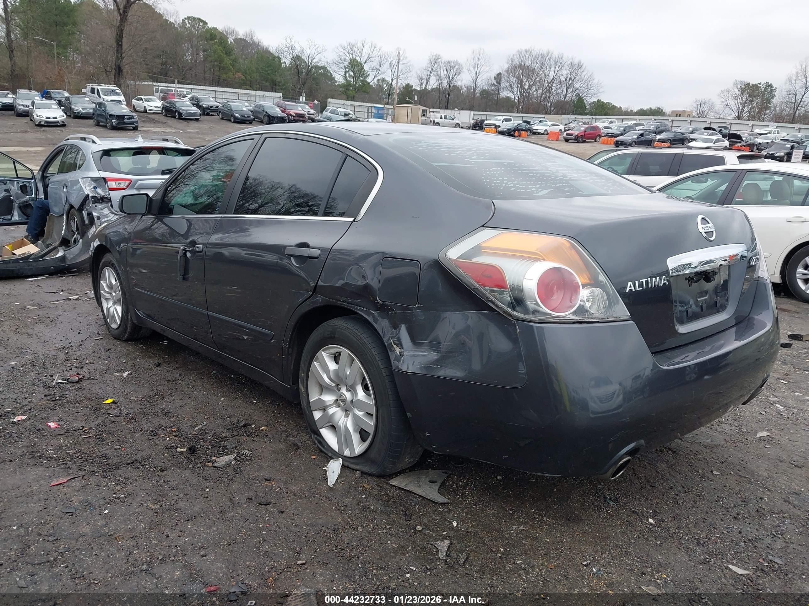 NISSAN ALTIMA image 6