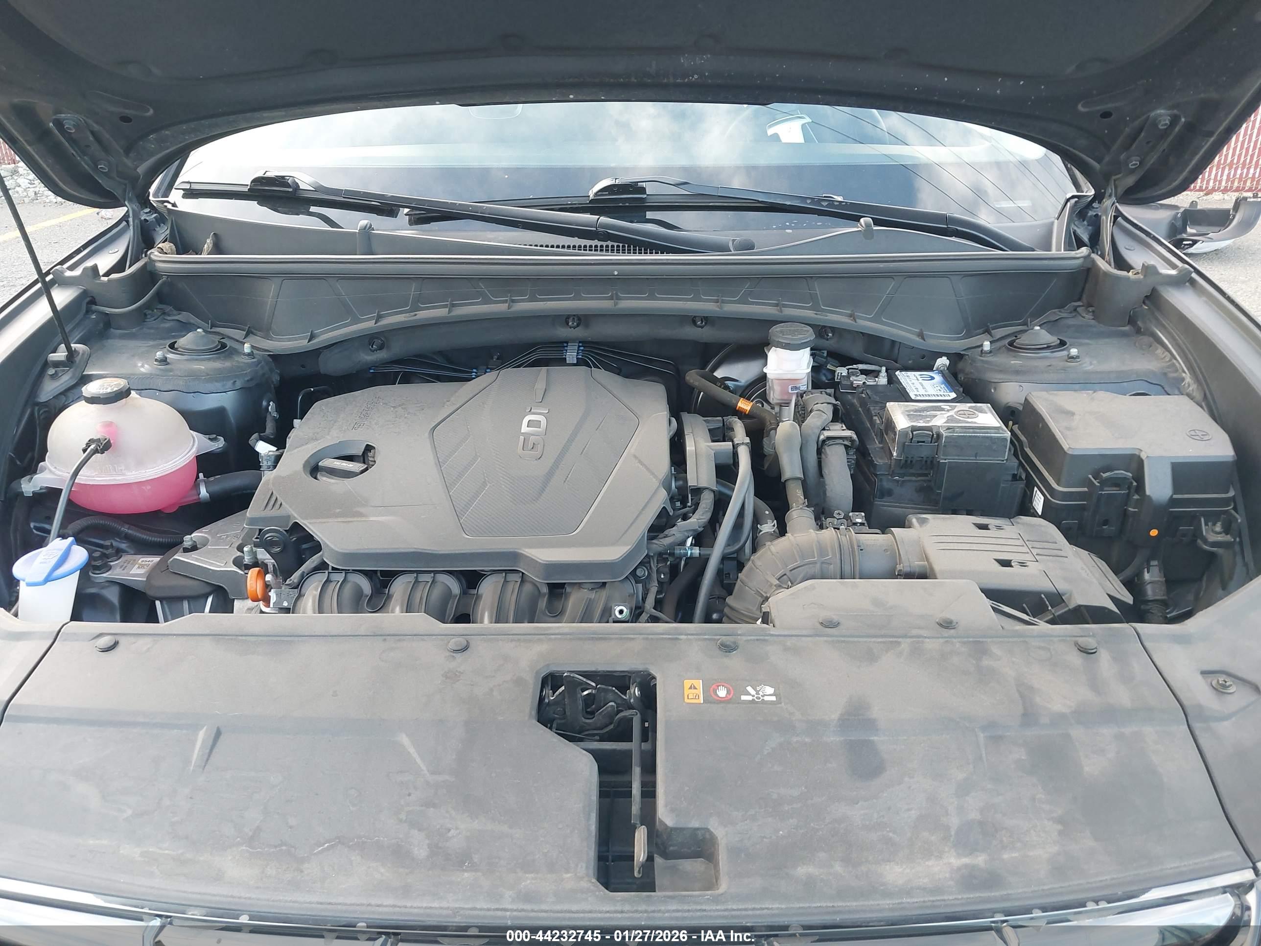 HYUNDAI TUCSON image 10
