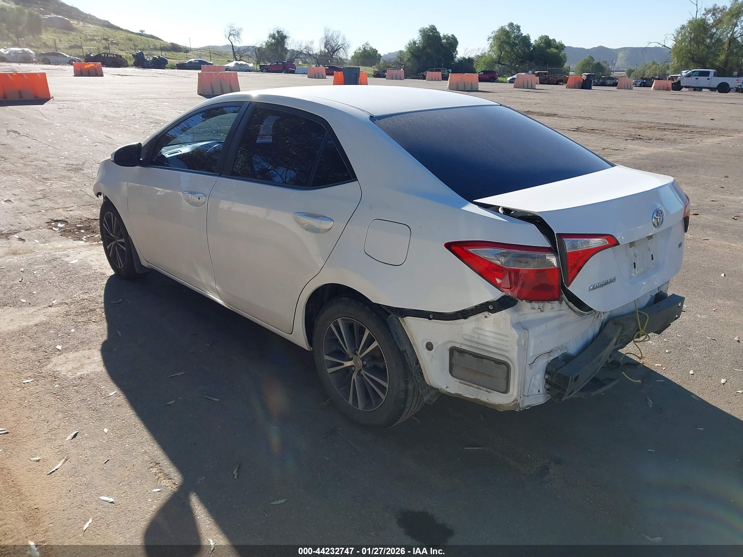 TOYOTA COROLLA image 3