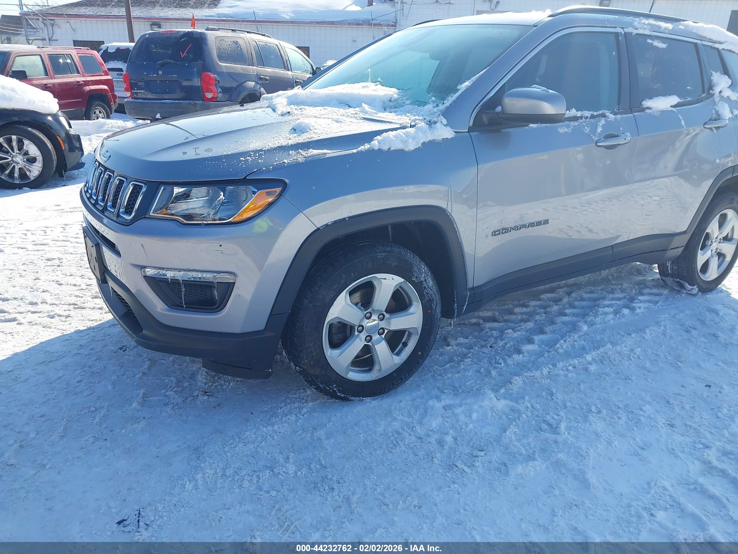 JEEP COMPASS image 2