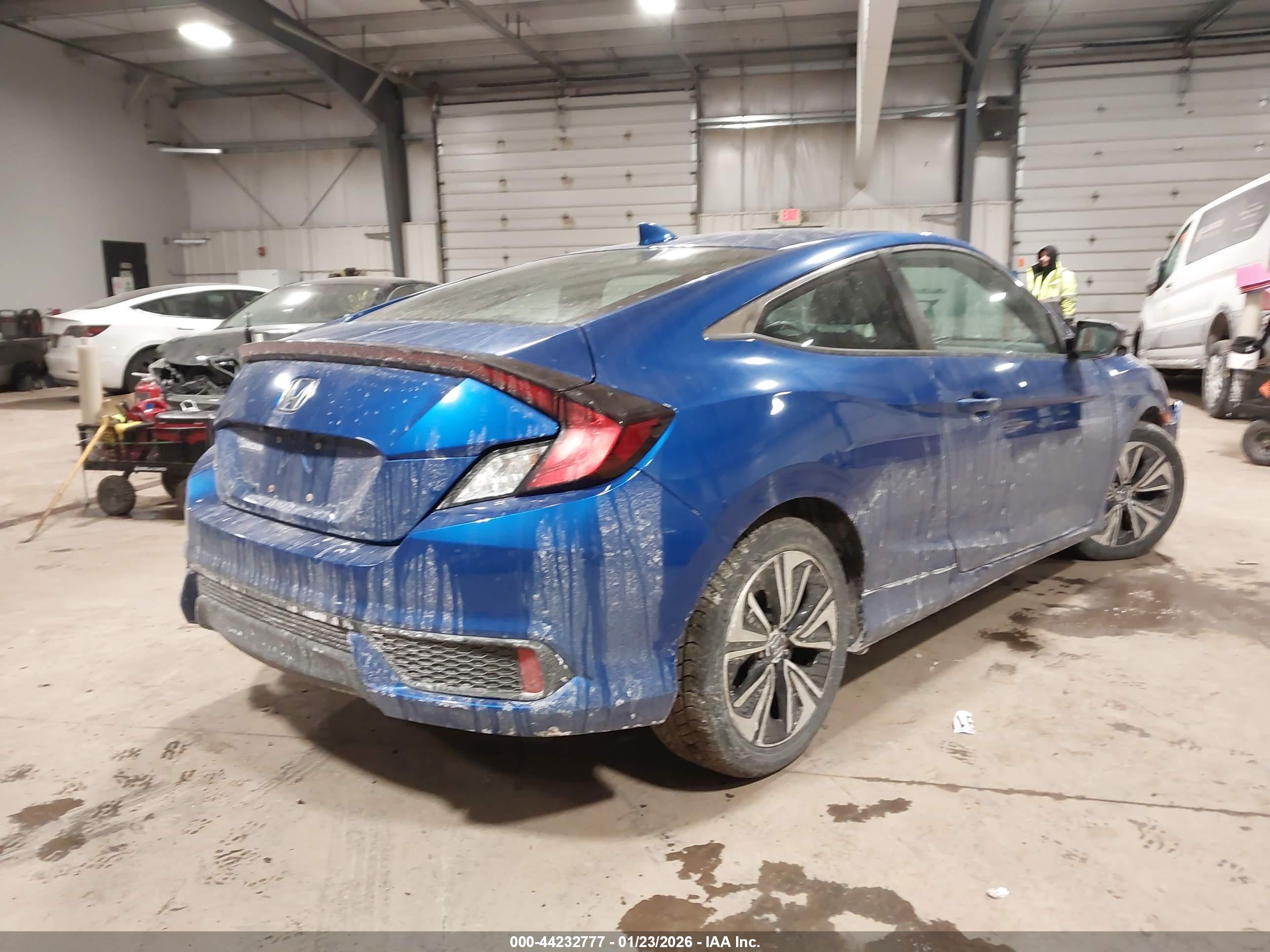 HONDA CIVIC image 4