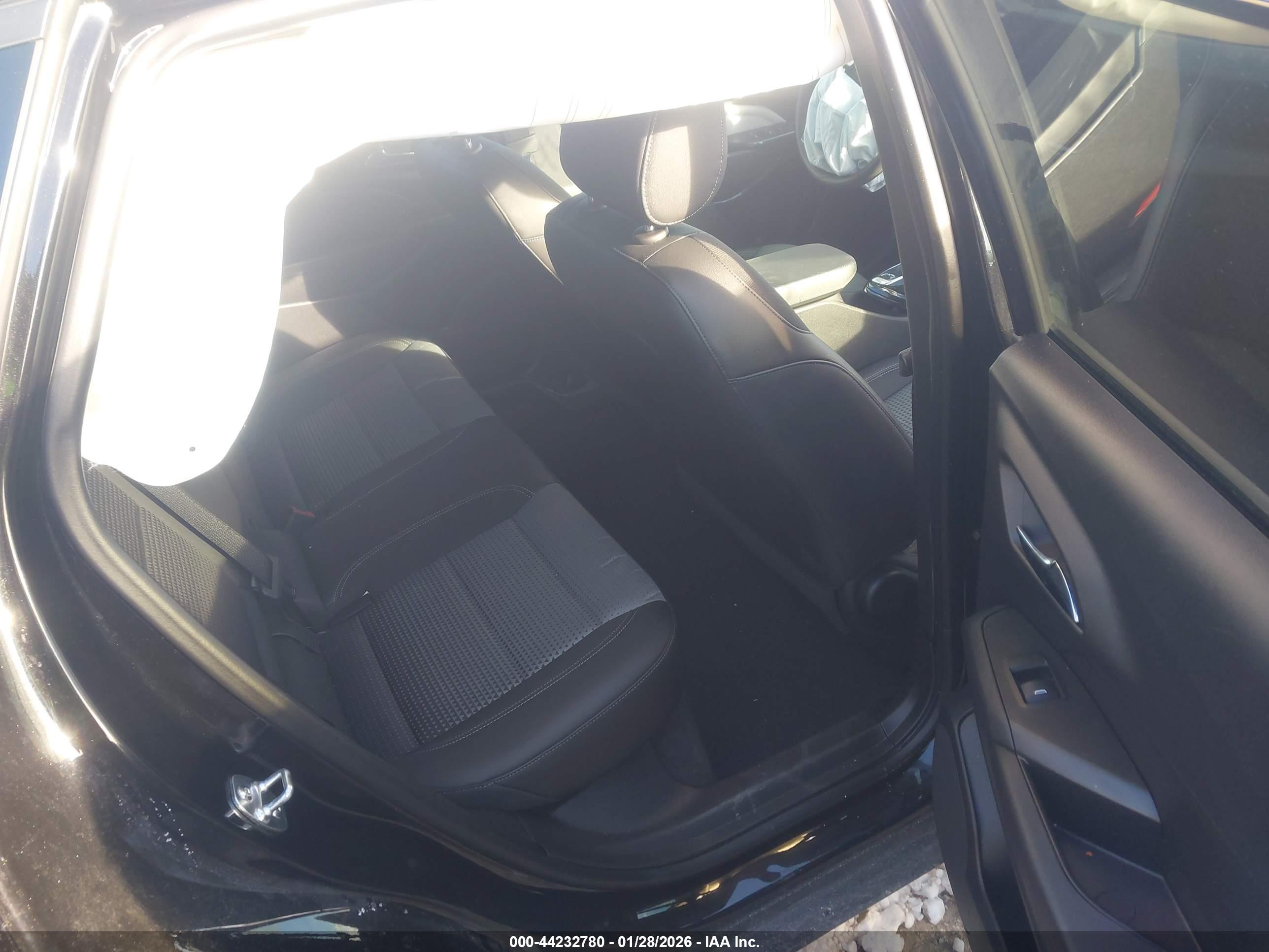 CHEVROLET TRAX image 8