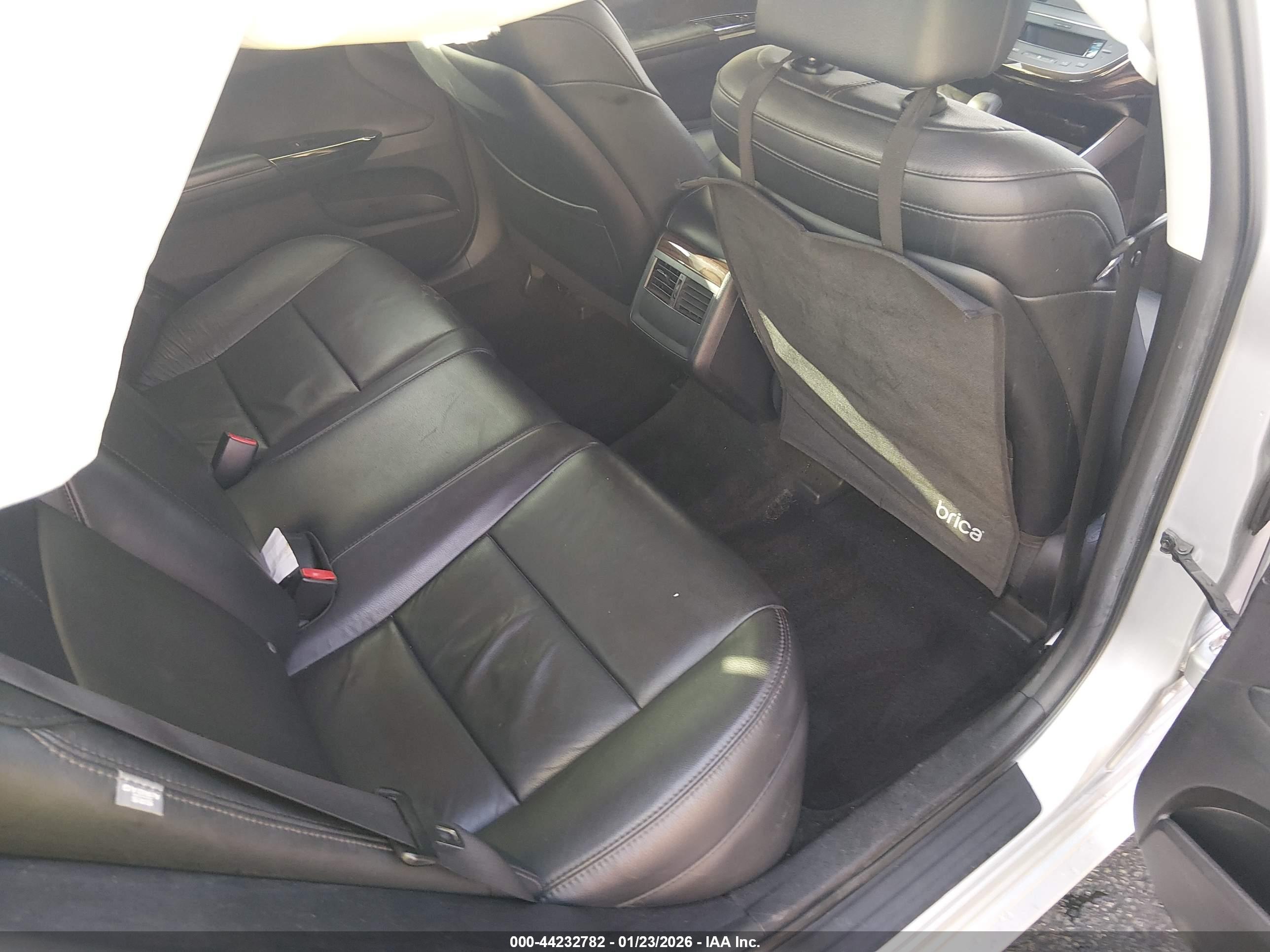 TOYOTA AVALON image 8