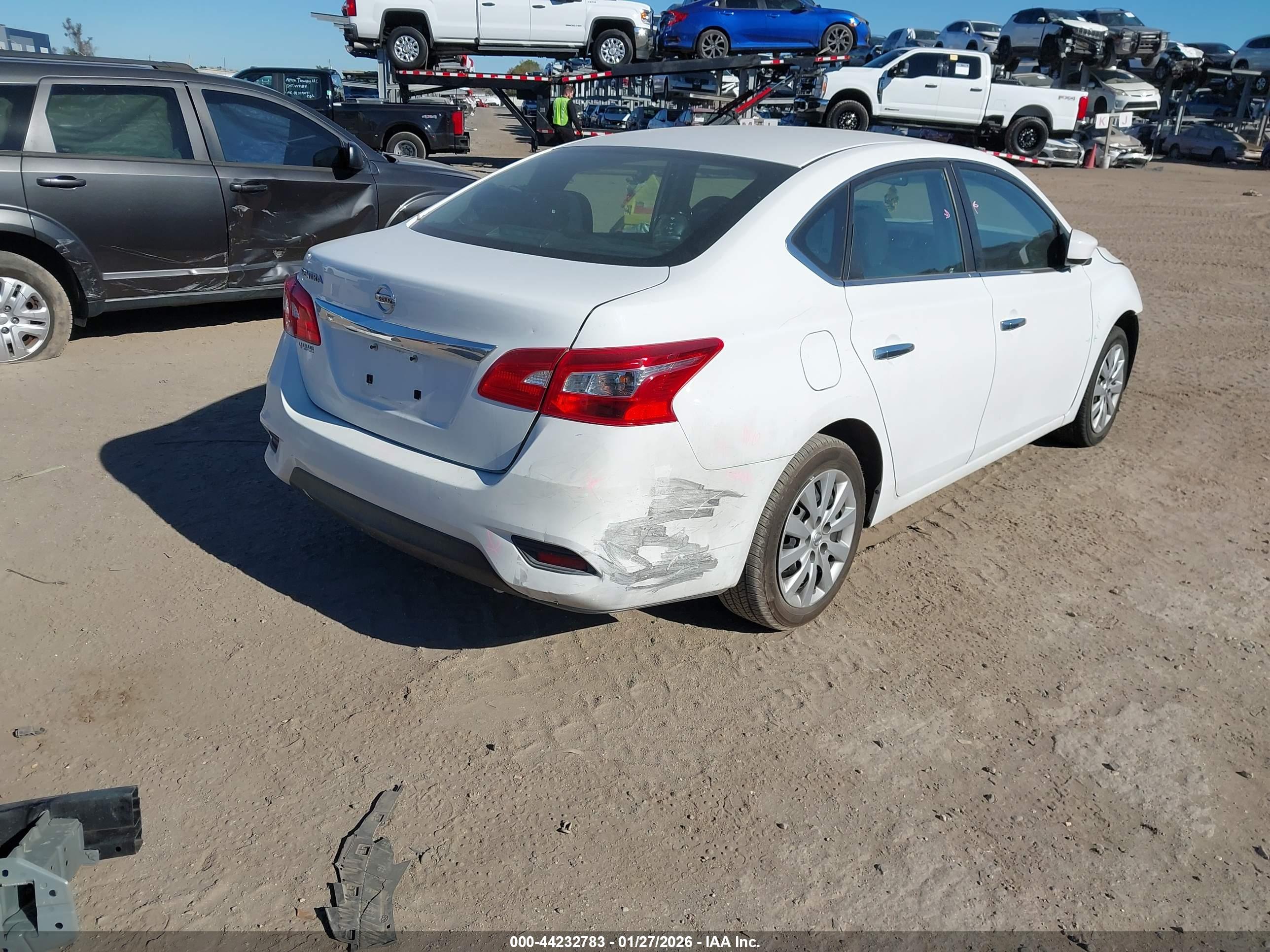 NISSAN SENTRA image 4
