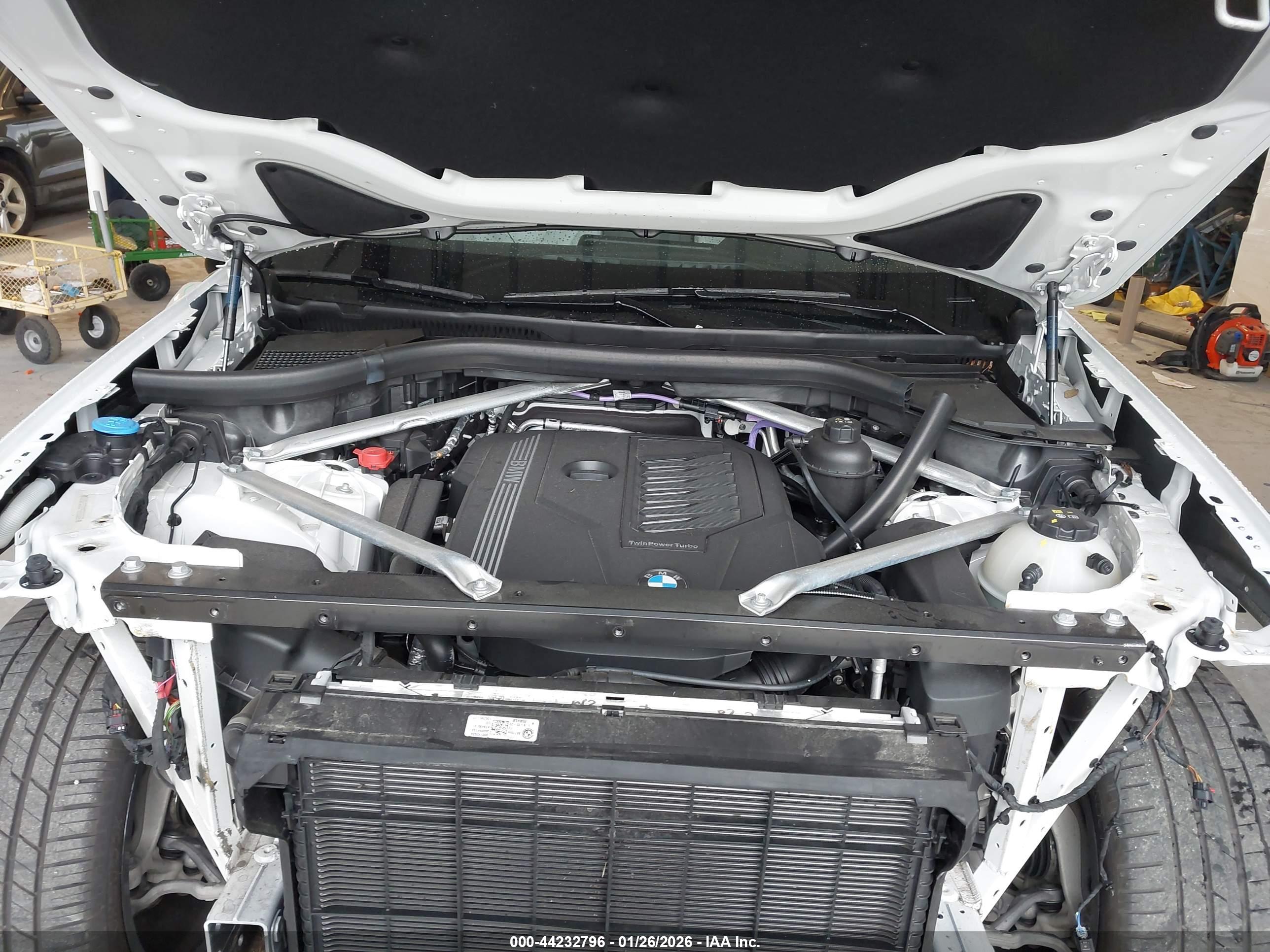 BMW X5 image 10