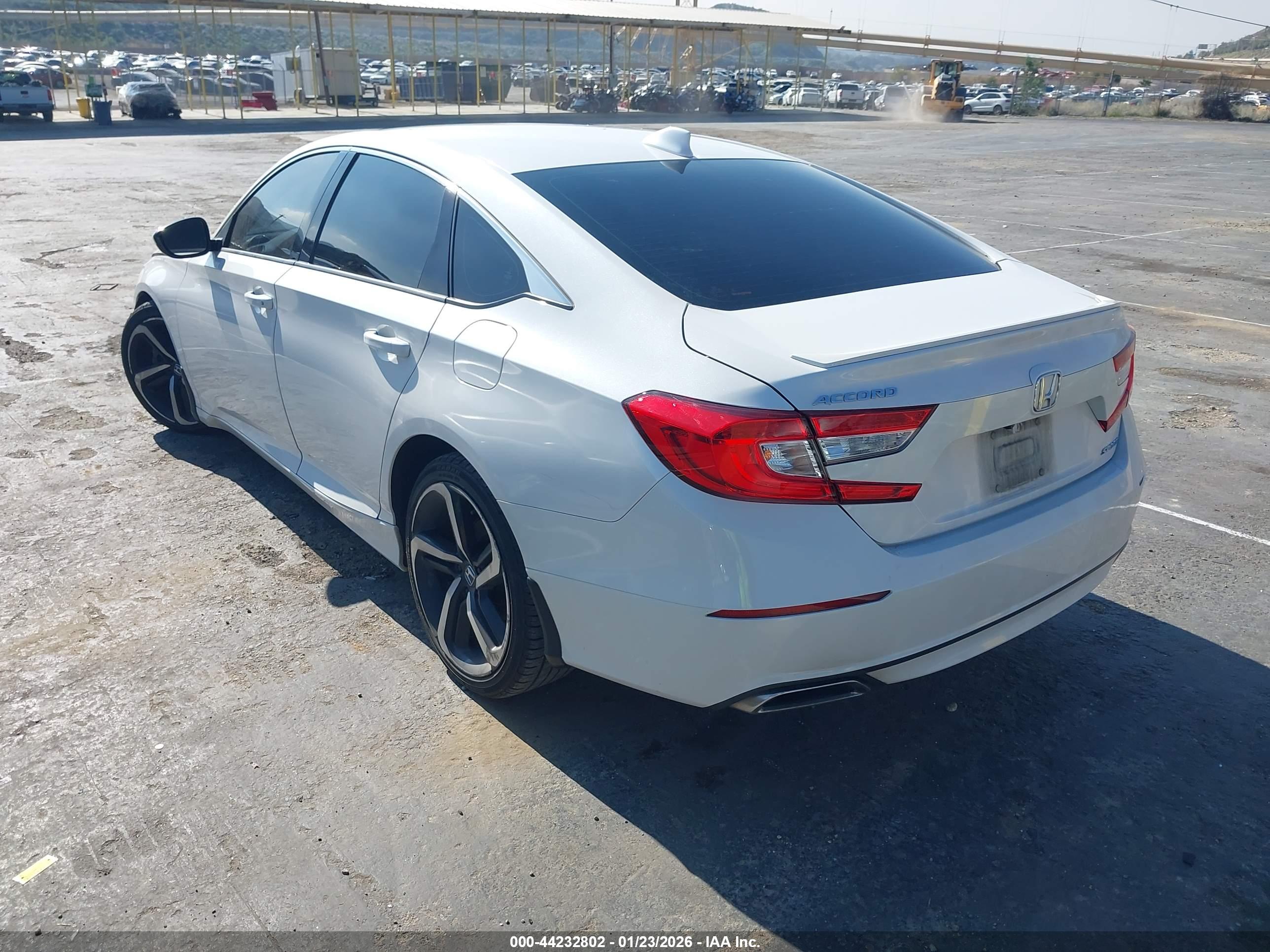HONDA ACCORD image 3
