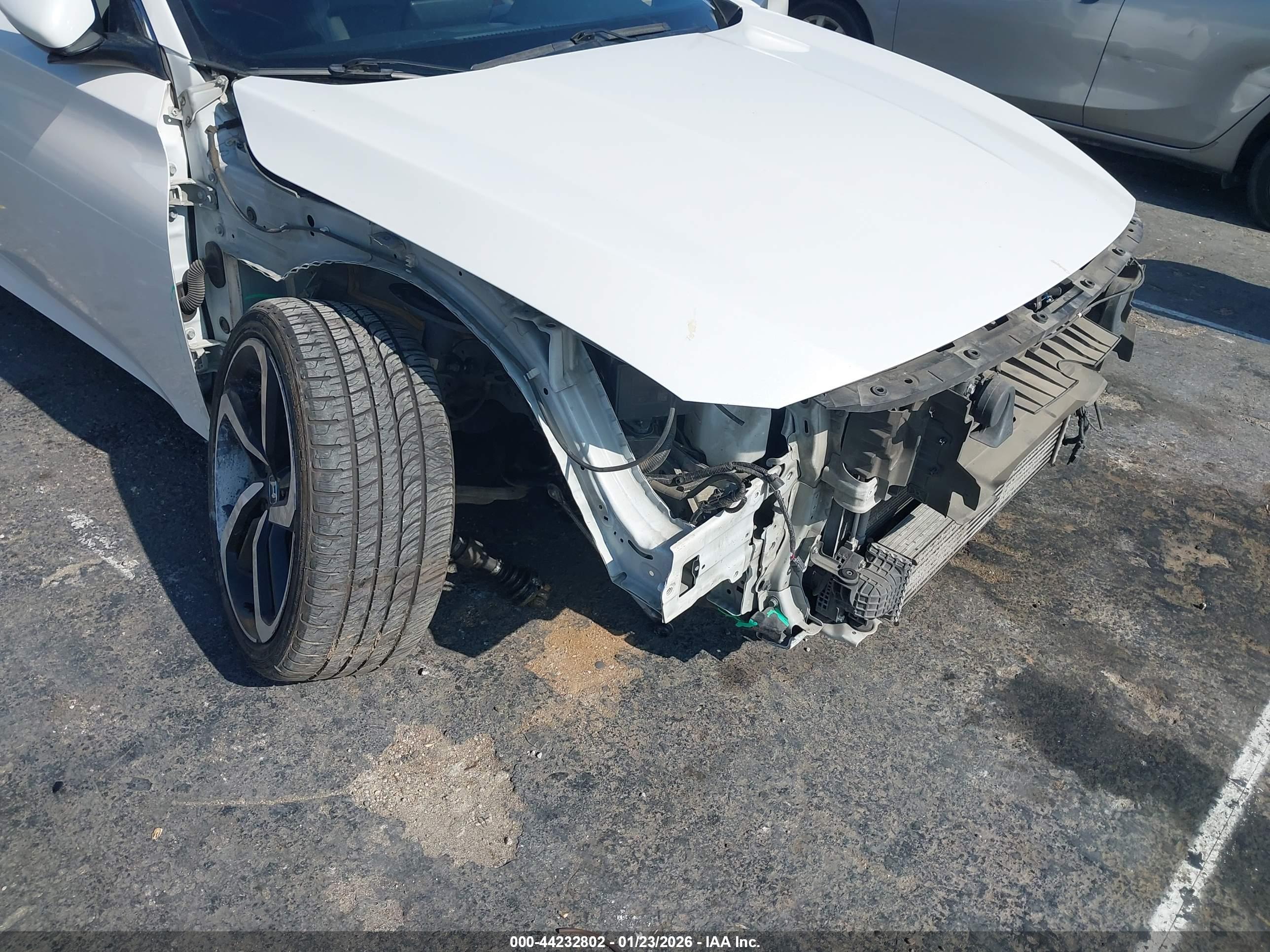 HONDA ACCORD image 6