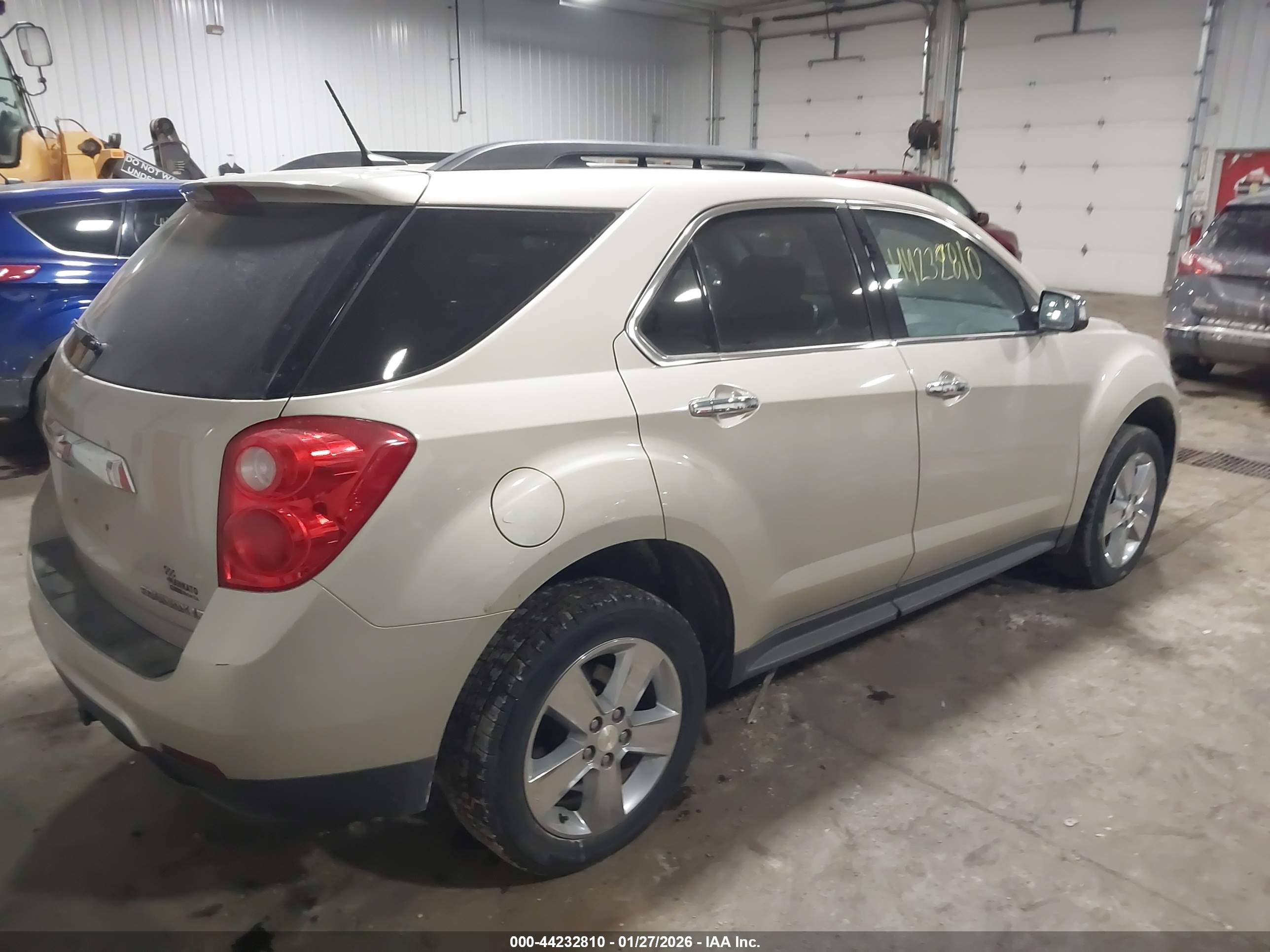 CHEVROLET EQUINOX image 4