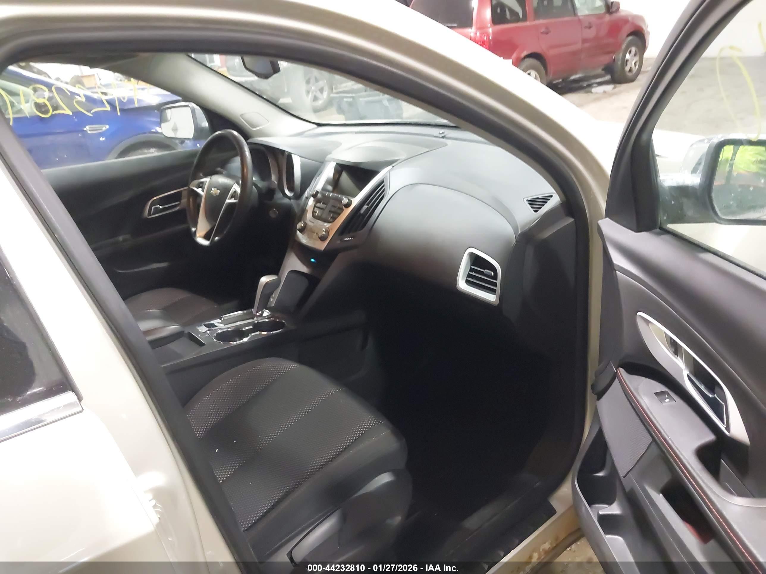 CHEVROLET EQUINOX image 5
