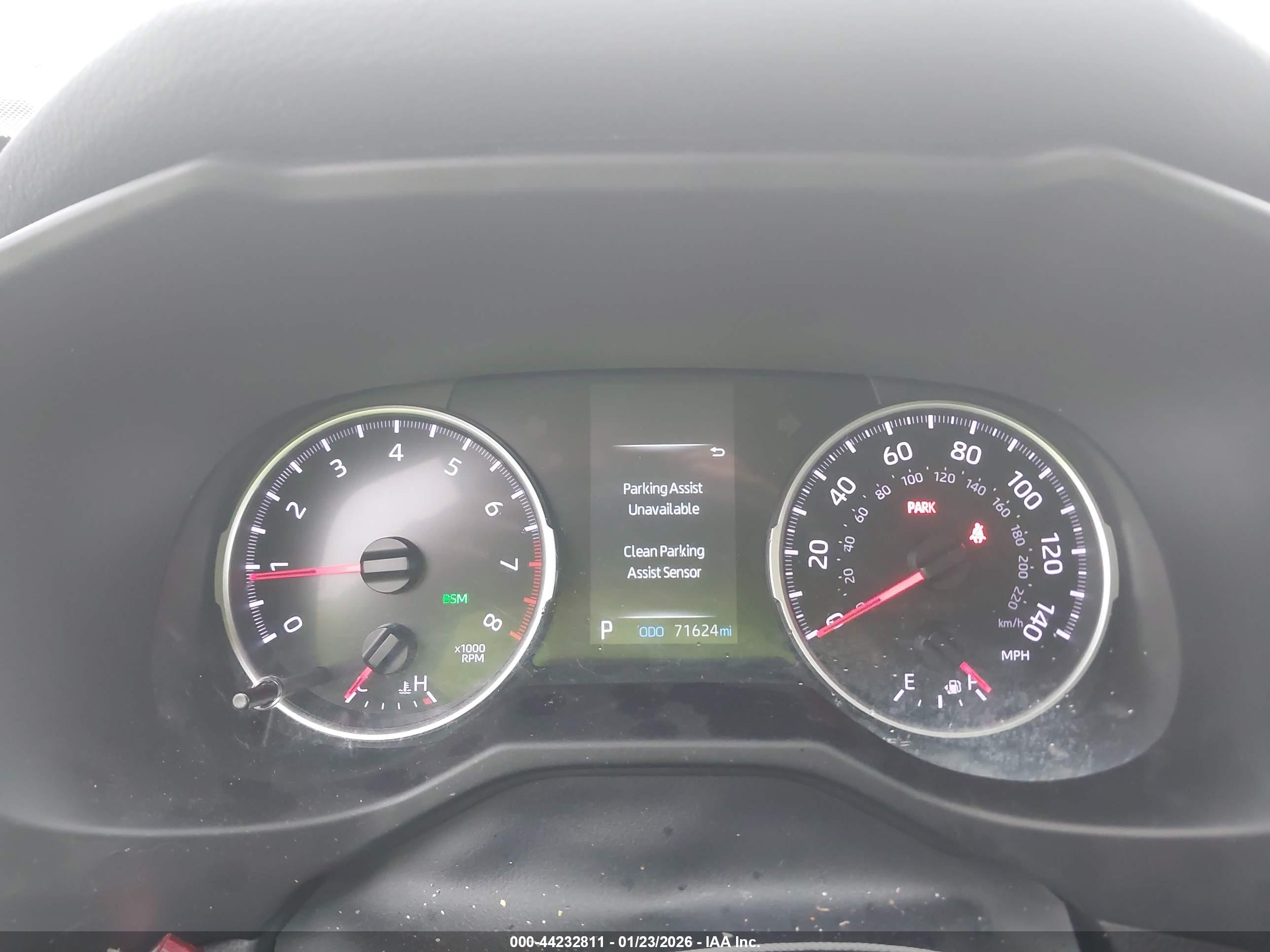 TOYOTA RAV4 image 7