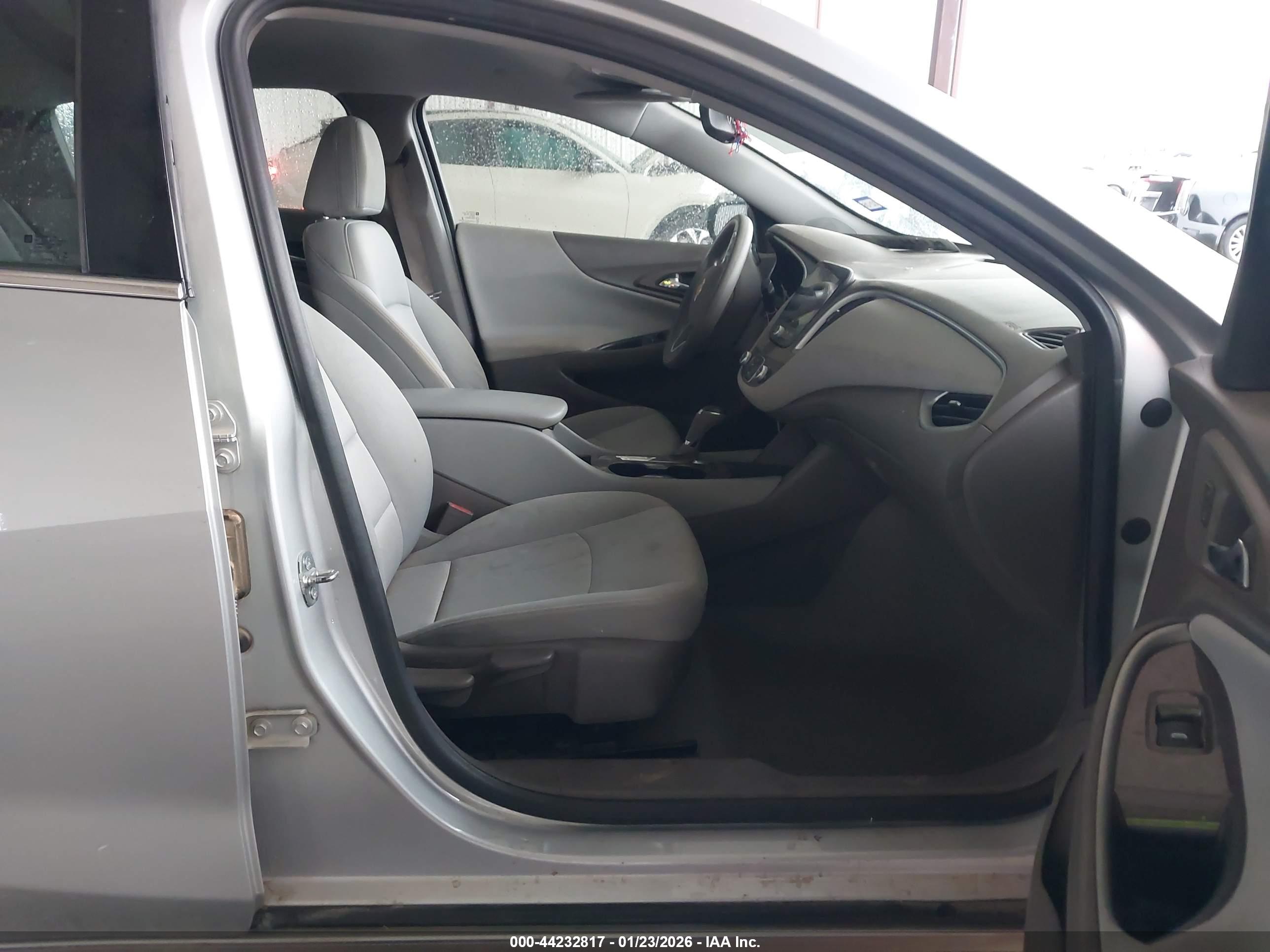 CHEVROLET MALIBU image 5