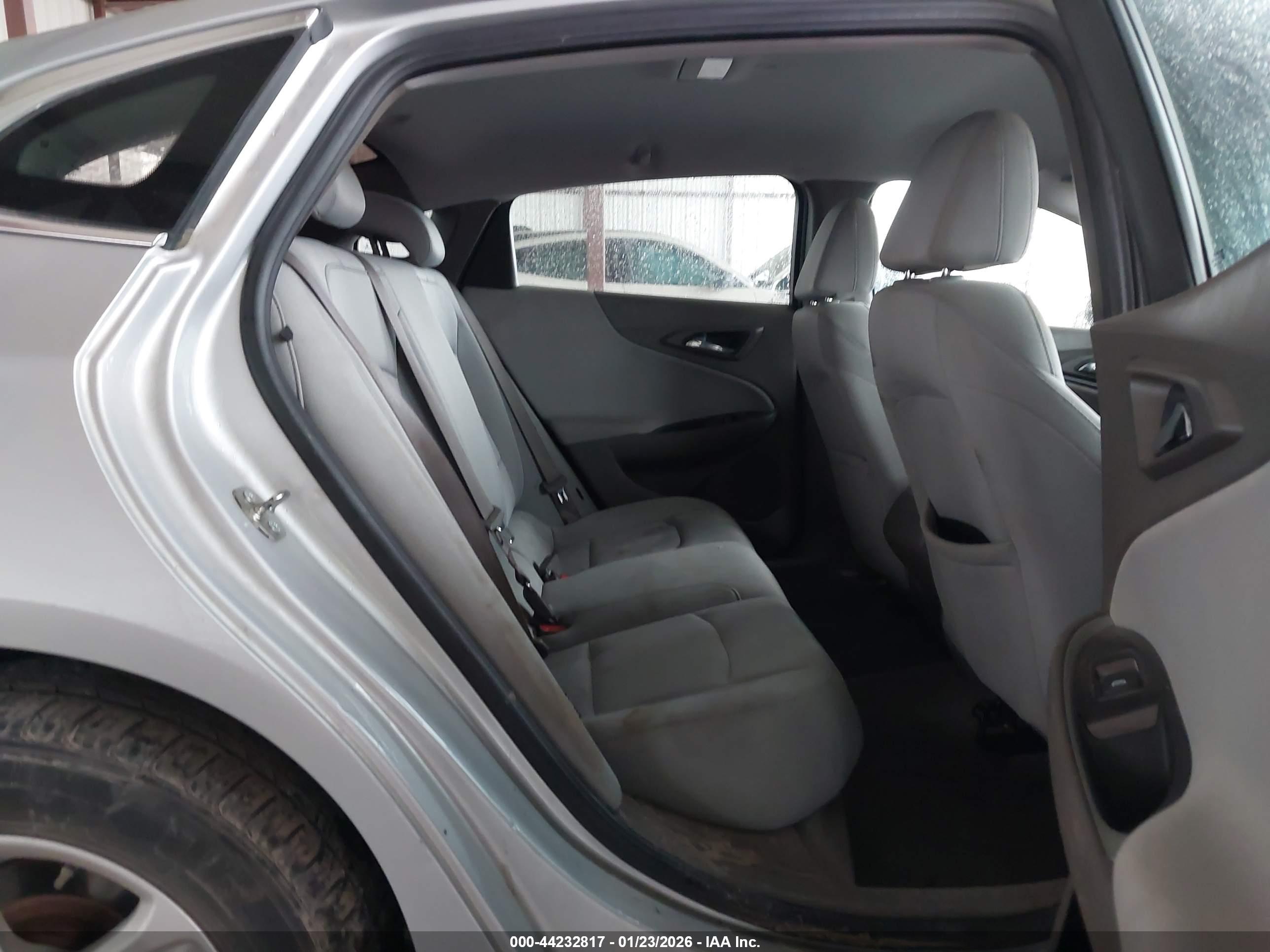 CHEVROLET MALIBU image 8