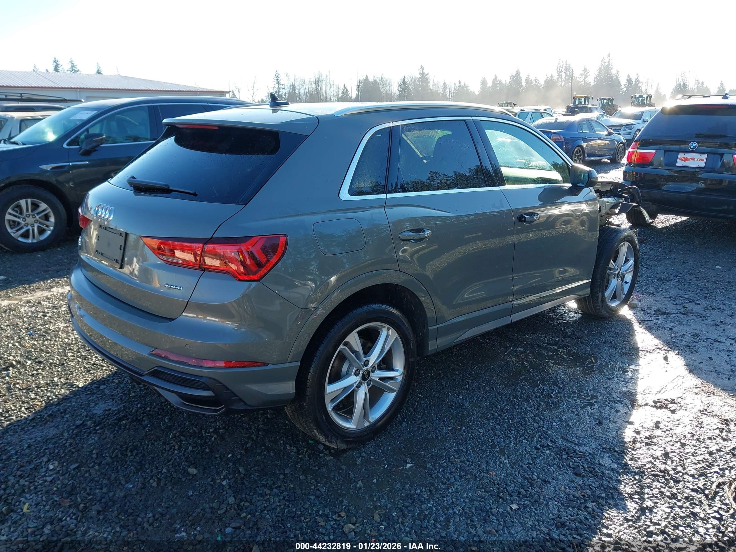 AUDI Q3 image 4