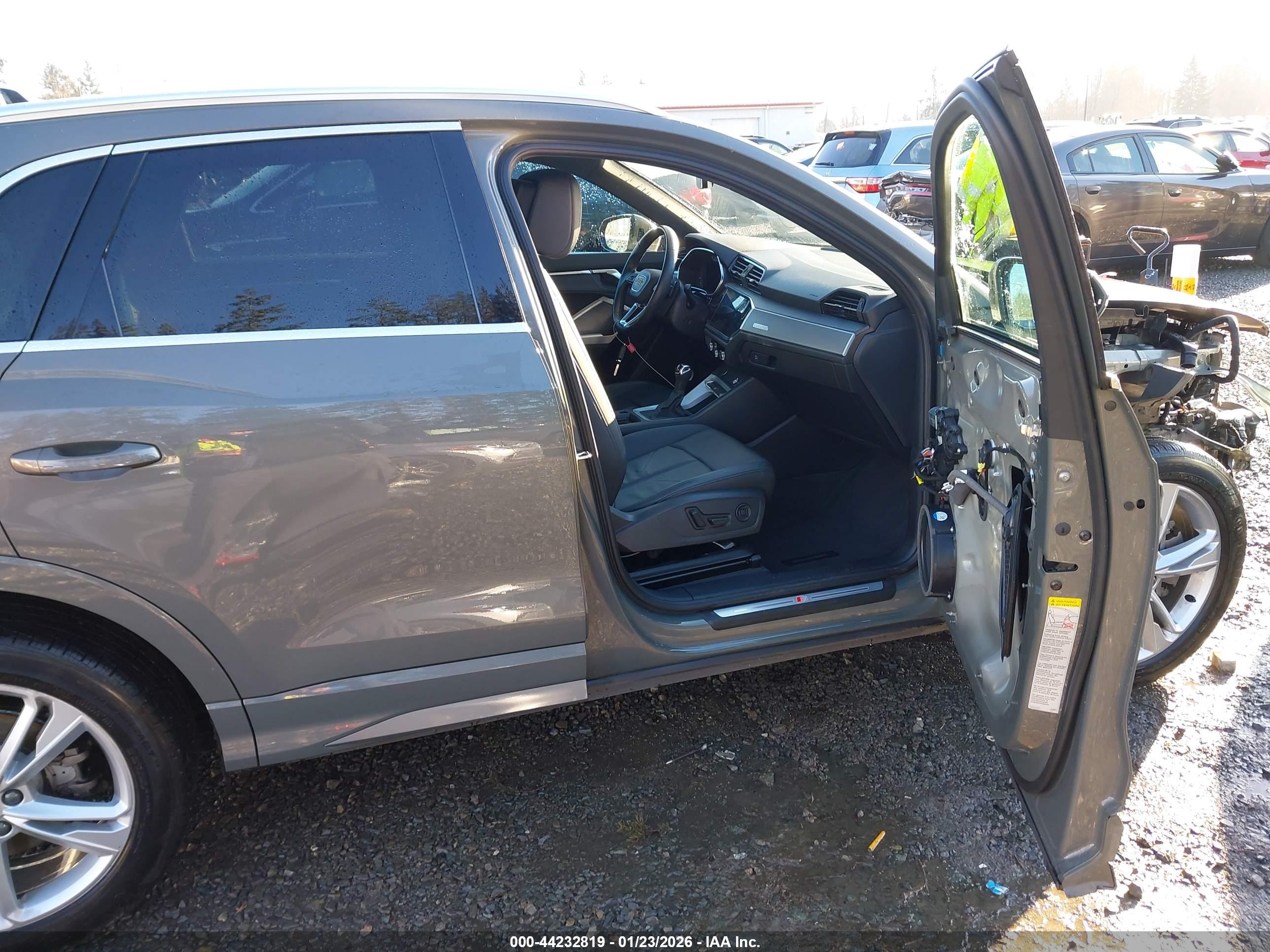 AUDI Q3 image 5