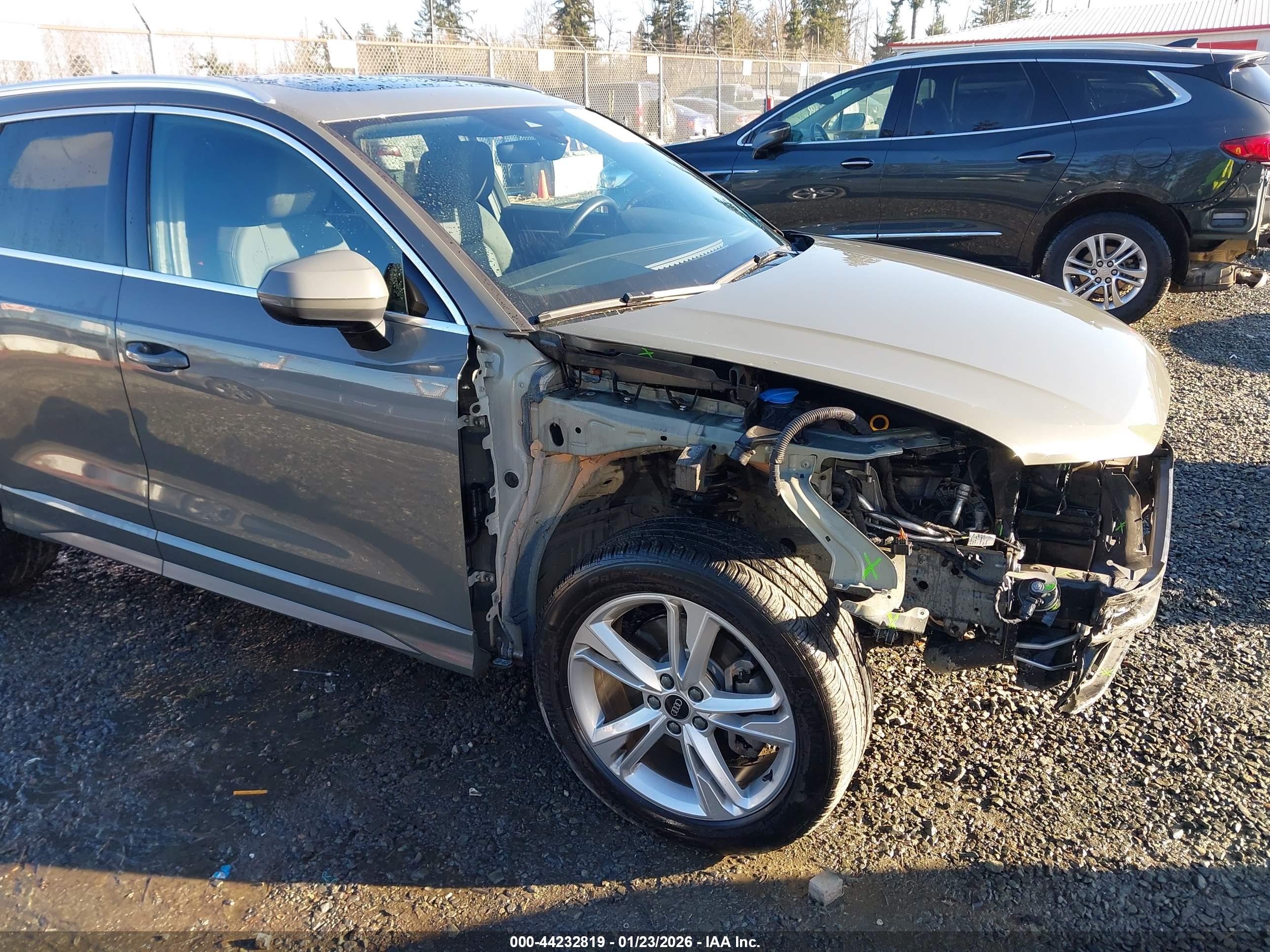 AUDI Q3 image 6
