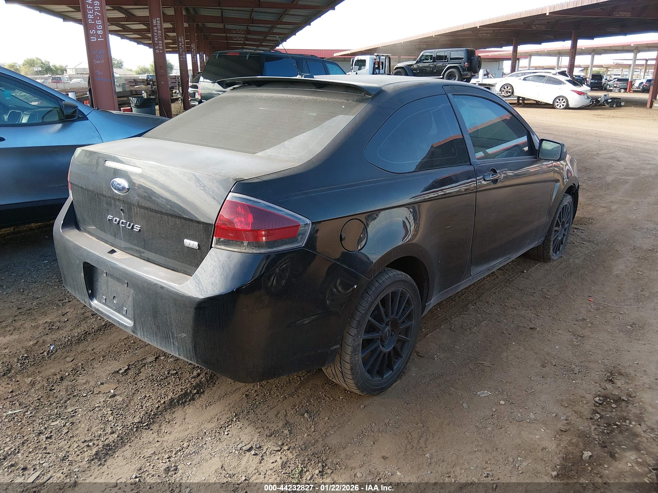 FORD FOCUS image 4