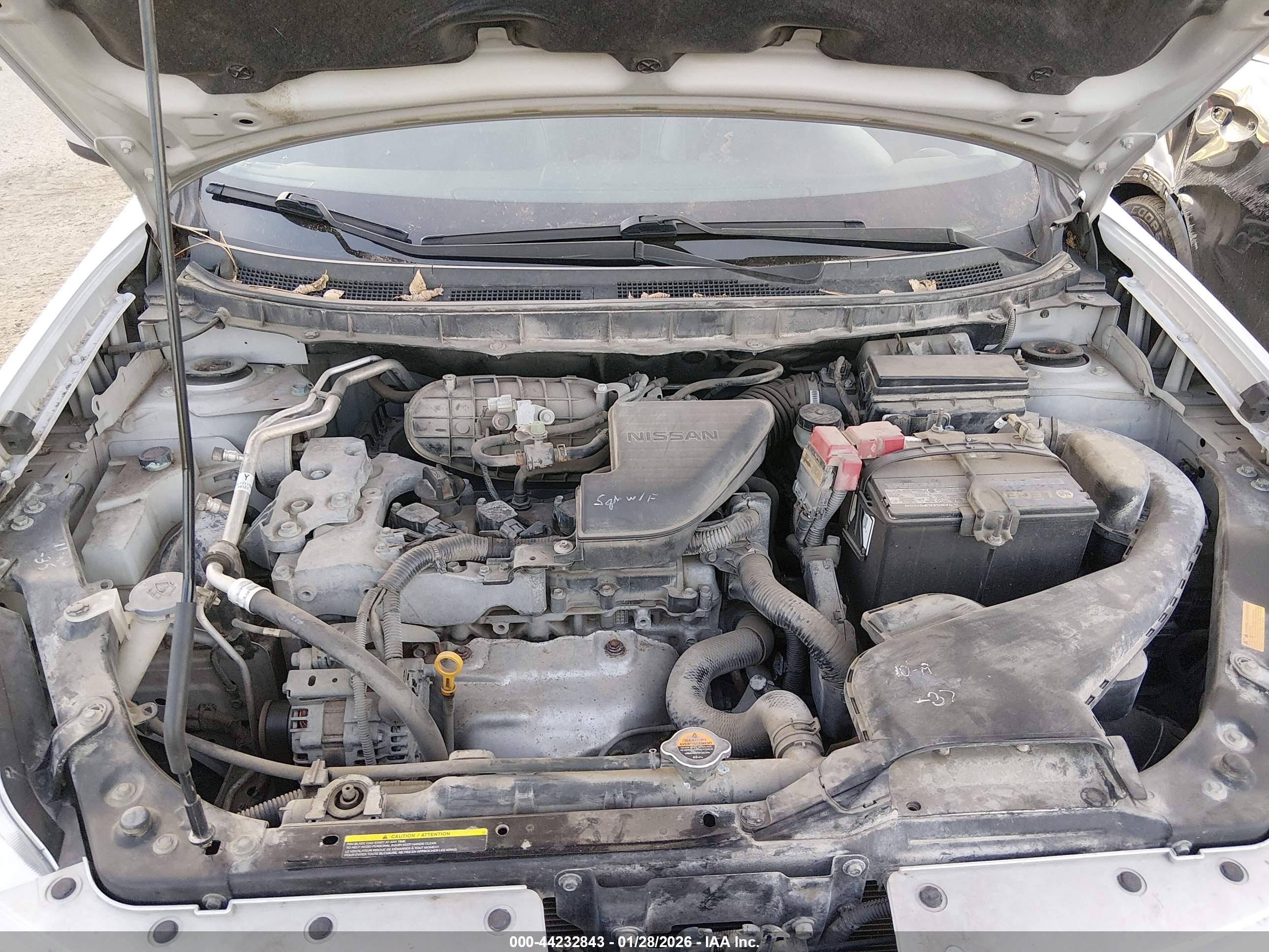 NISSAN ROGUE image 10