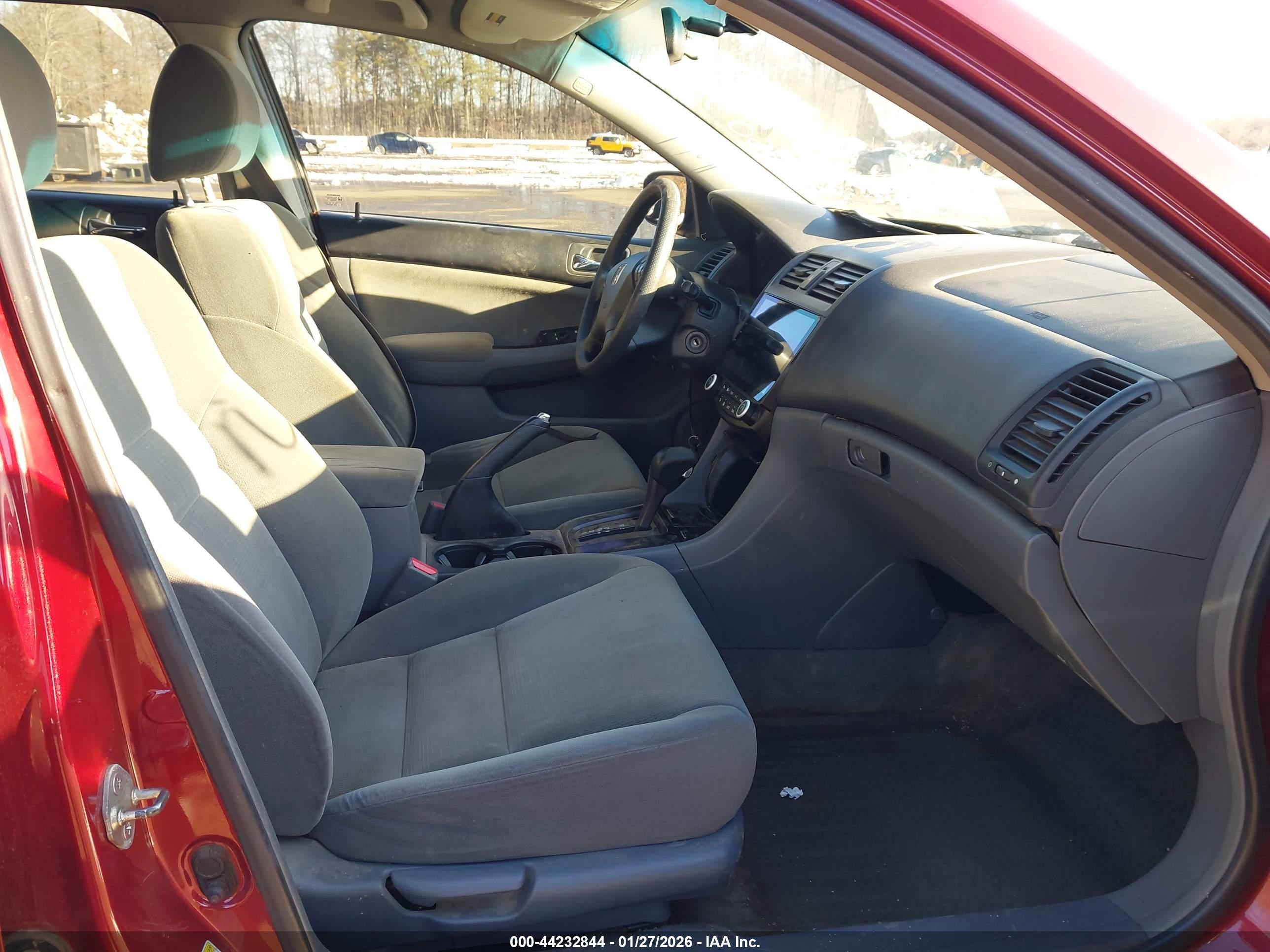 HONDA ACCORD image 5