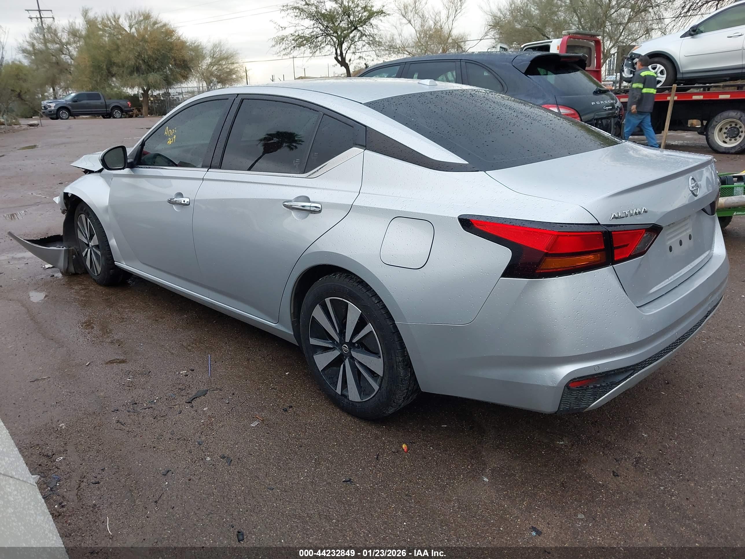 NISSAN ALTIMA image 3