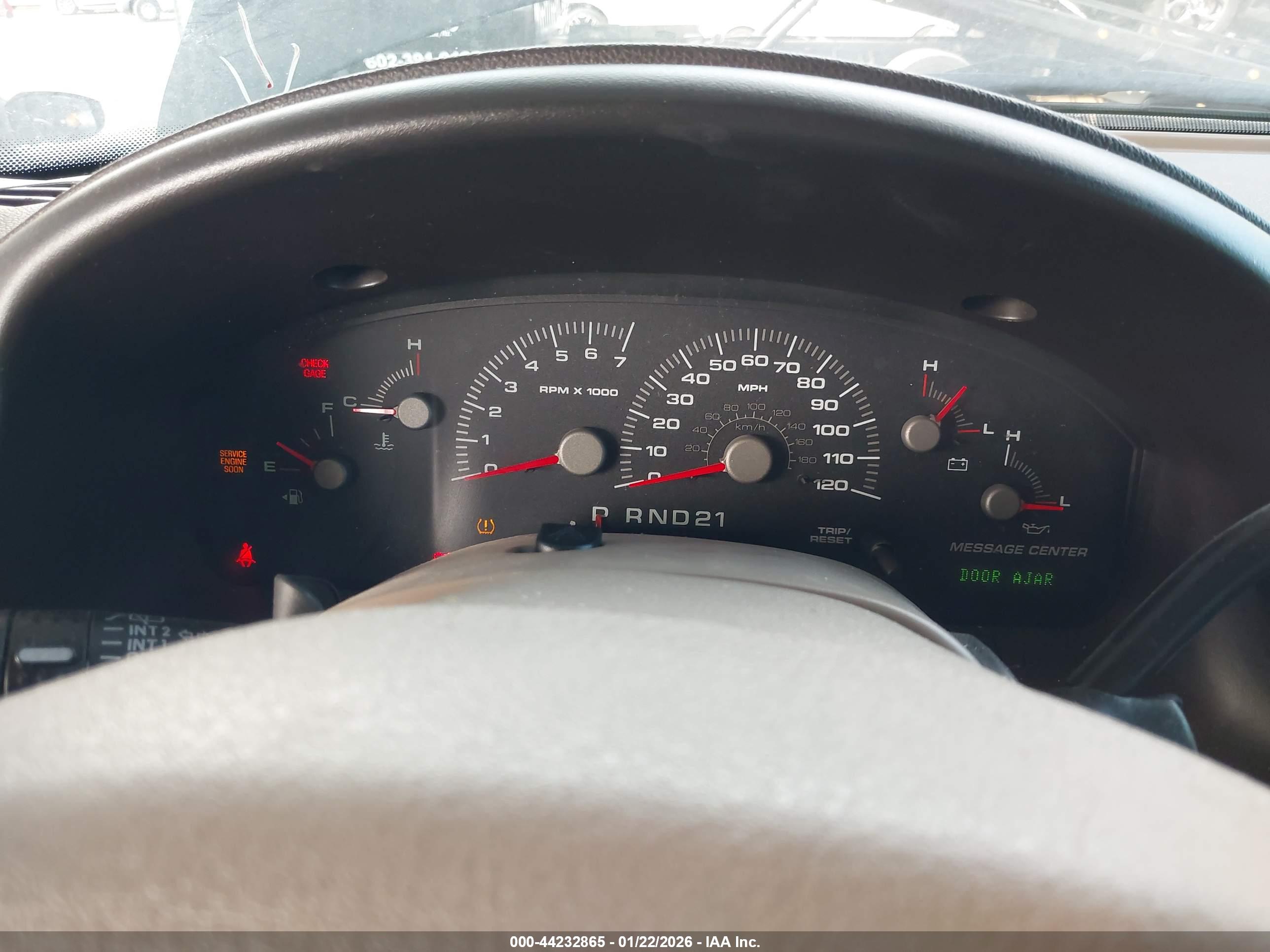 FORD EXPEDITION image 7