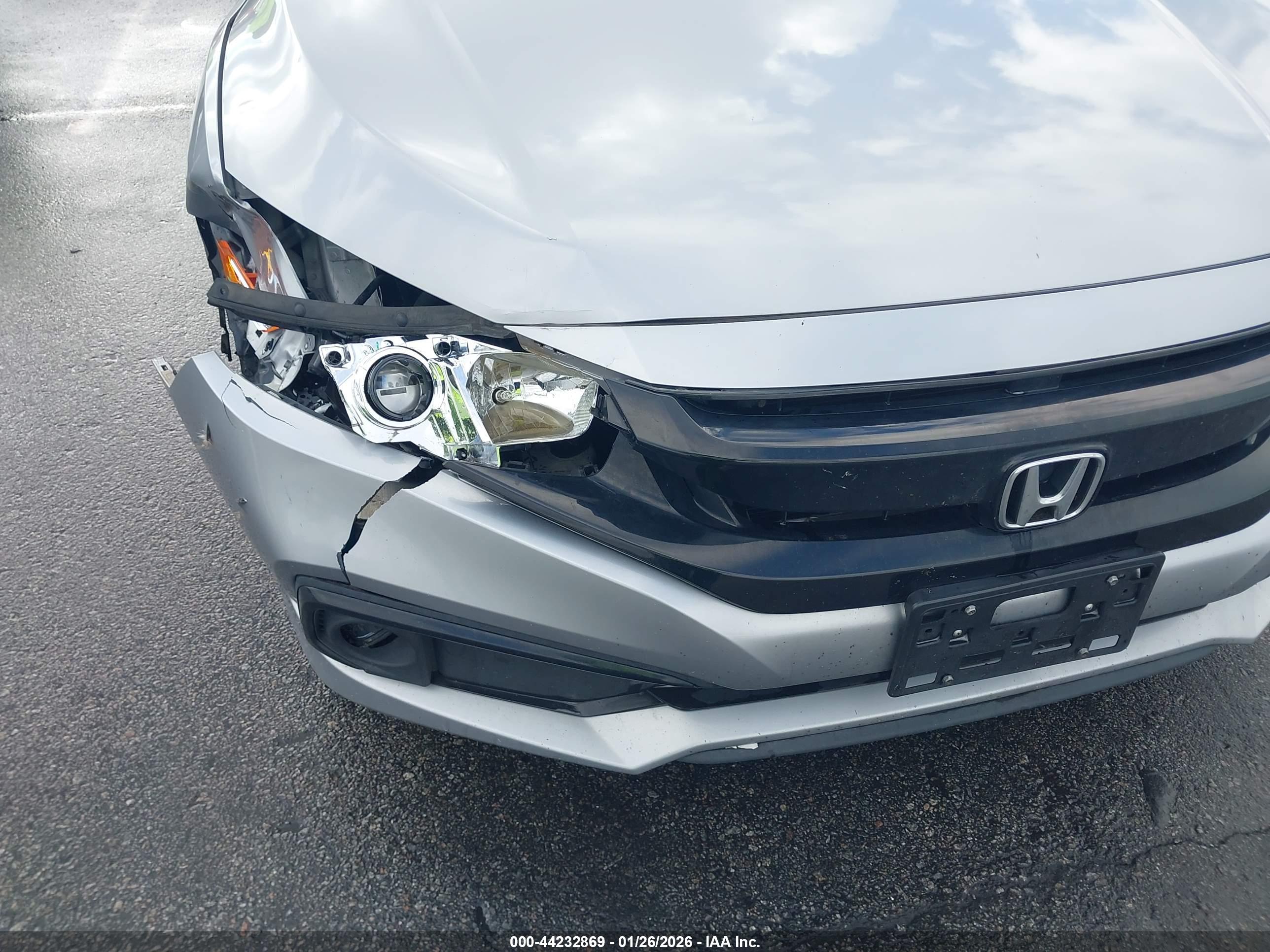 HONDA CIVIC image 6