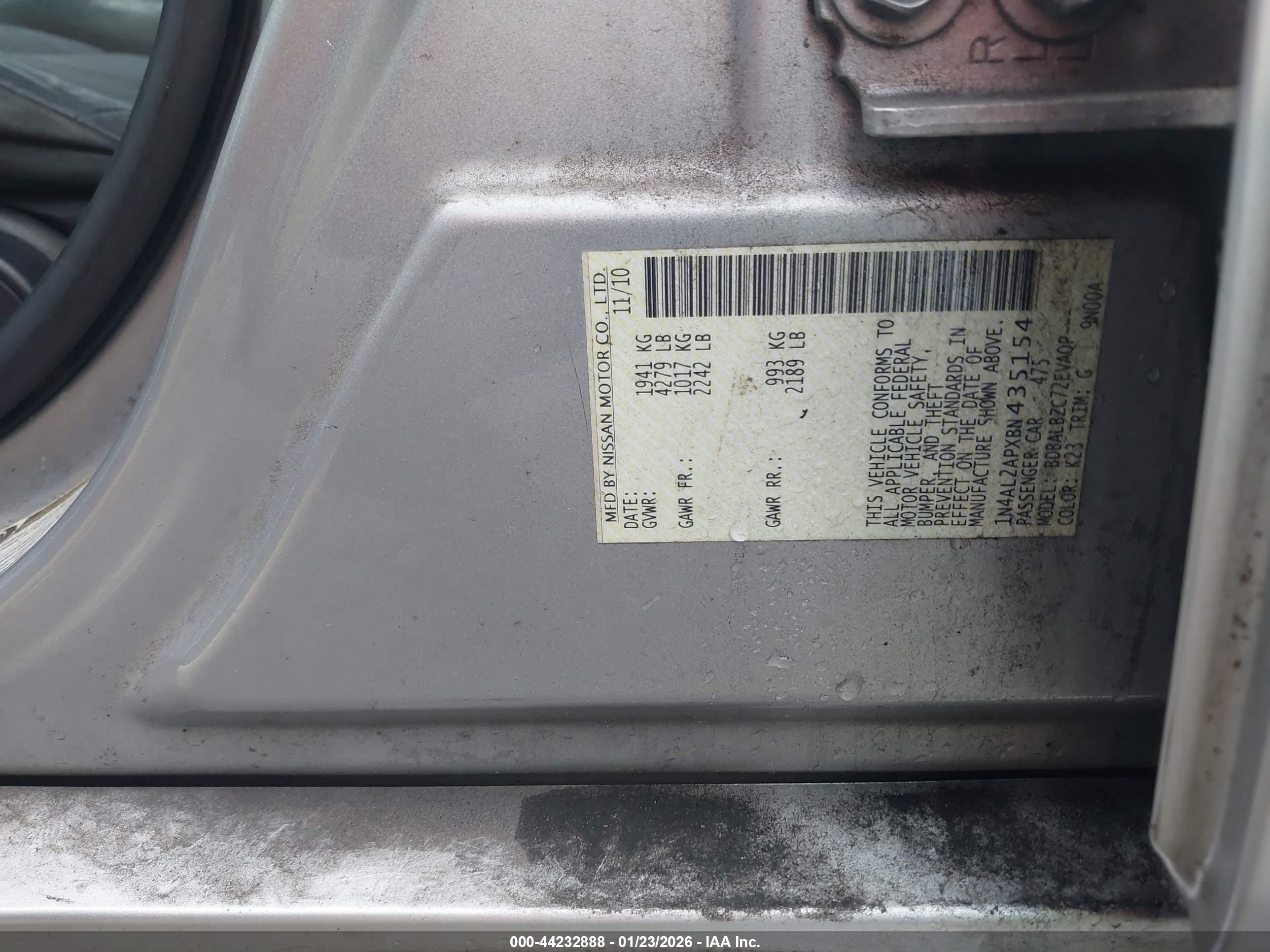 NISSAN ALTIMA image 9