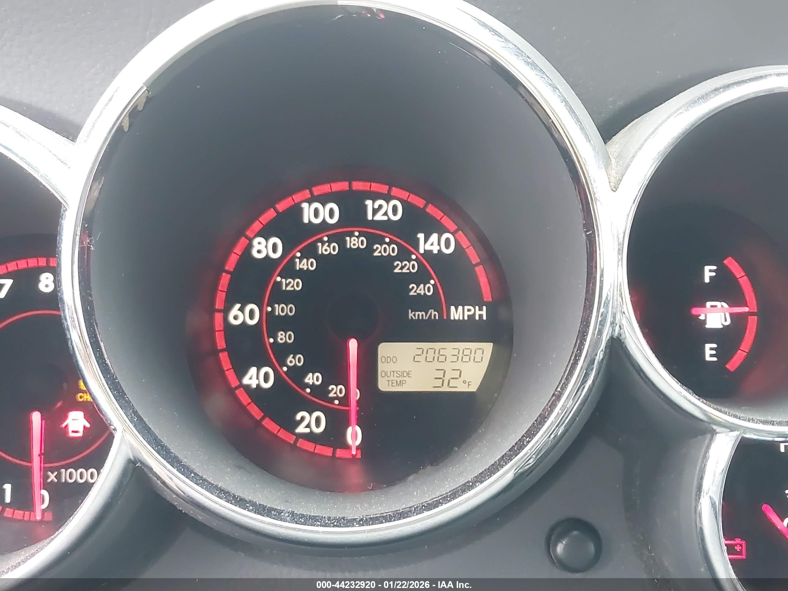 PONTIAC VIBE image 7