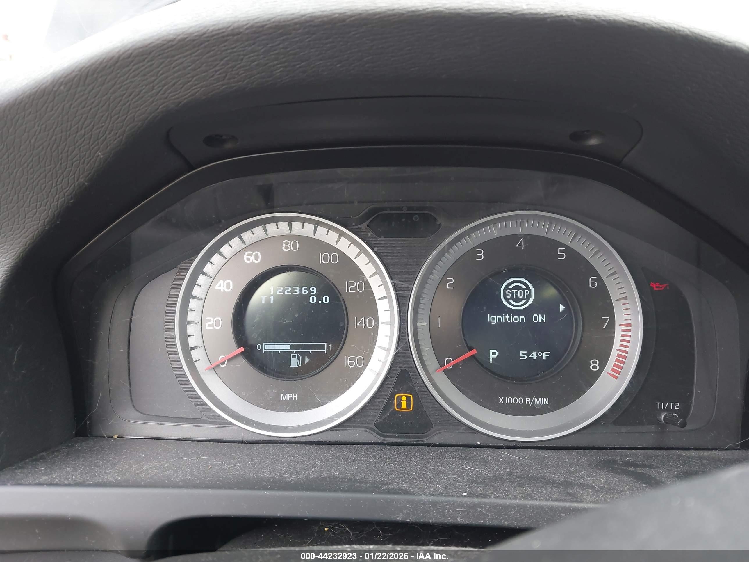 VOLVO S60 image 7