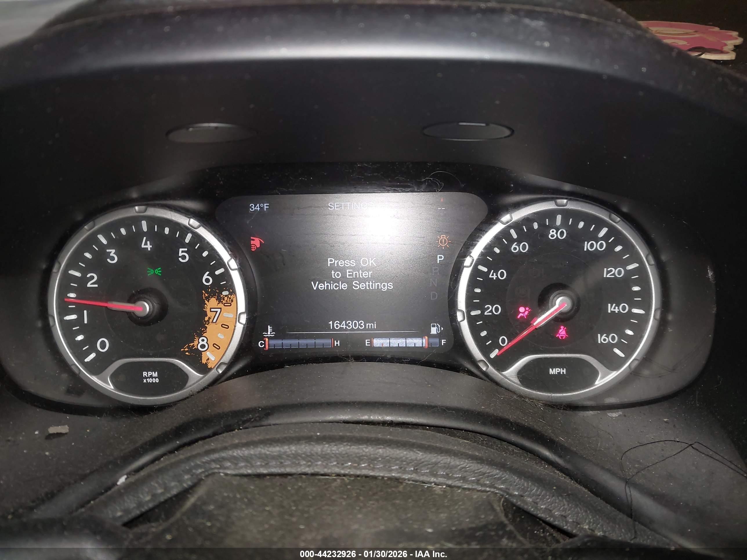 JEEP RENEGADE image 7