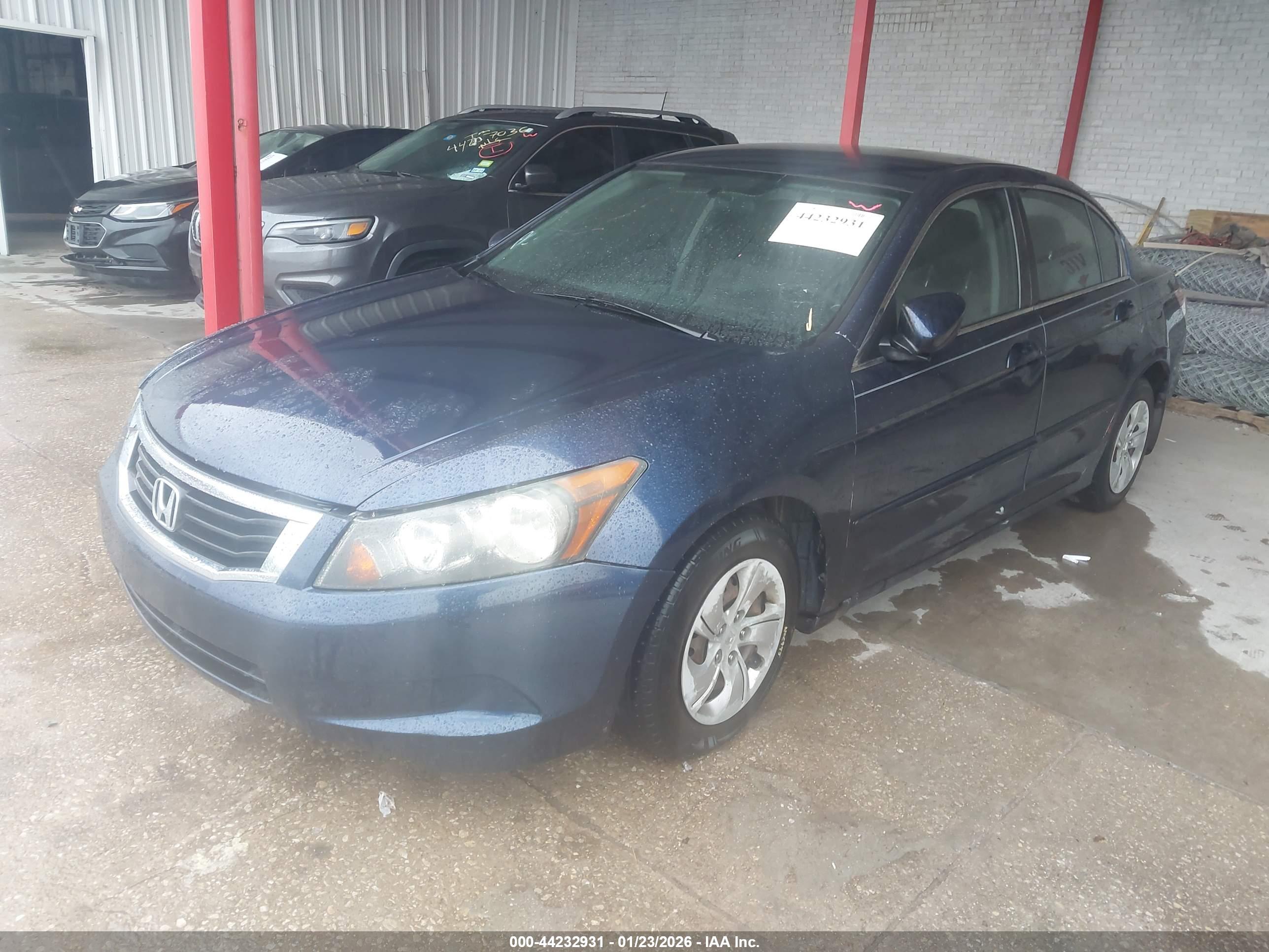 HONDA ACCORD image 2