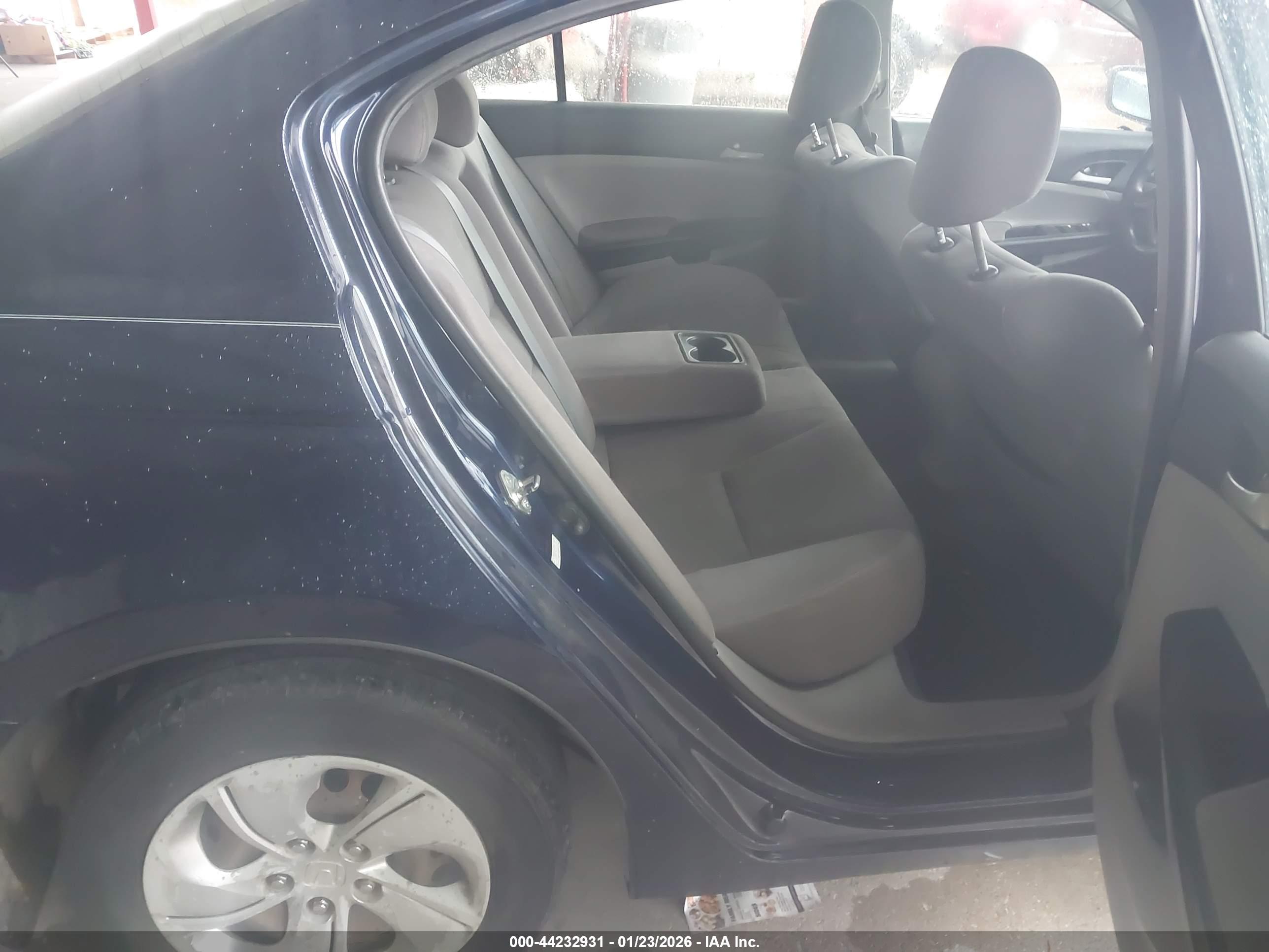 HONDA ACCORD image 8