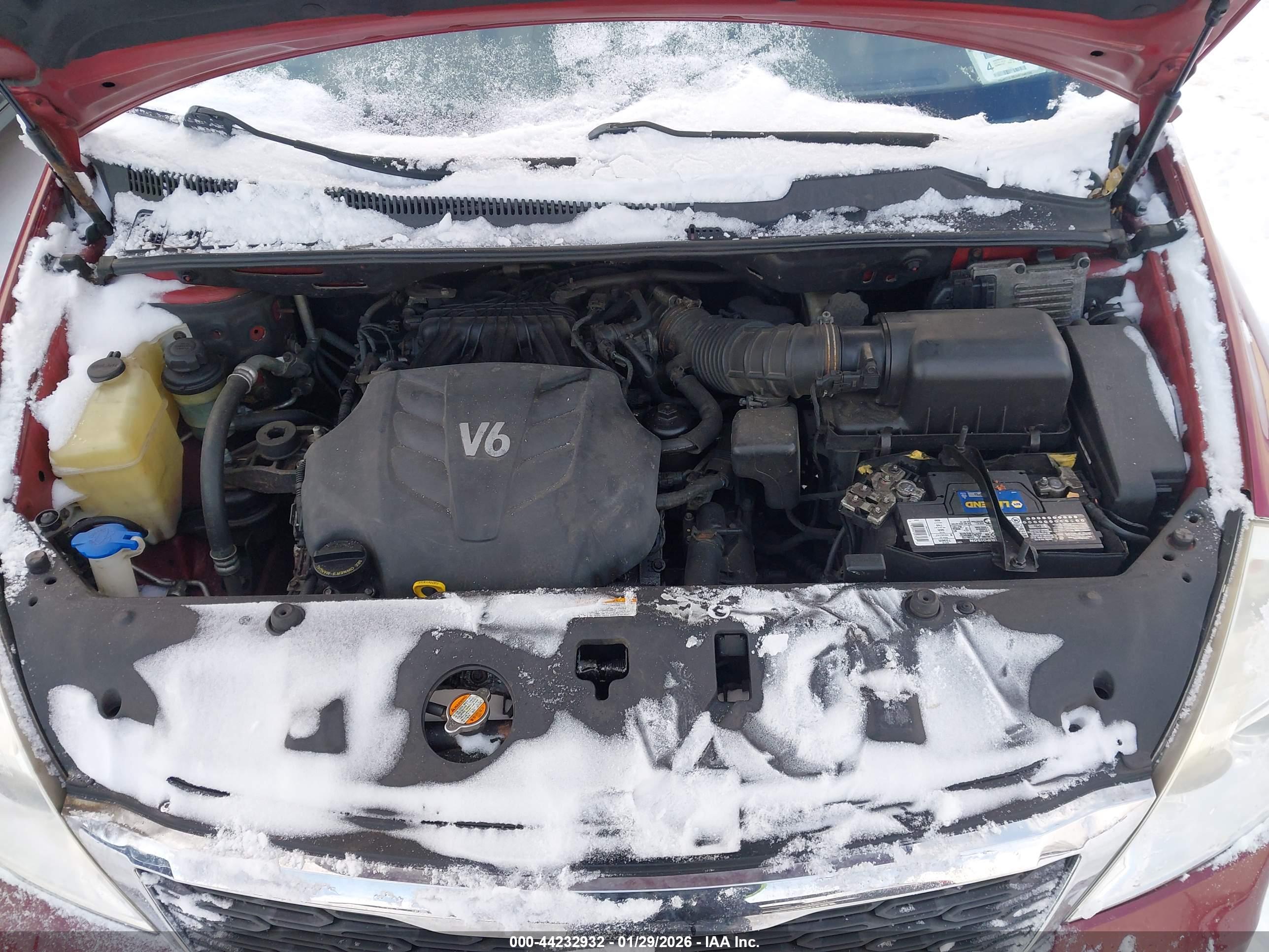 KIA SEDONA image 10