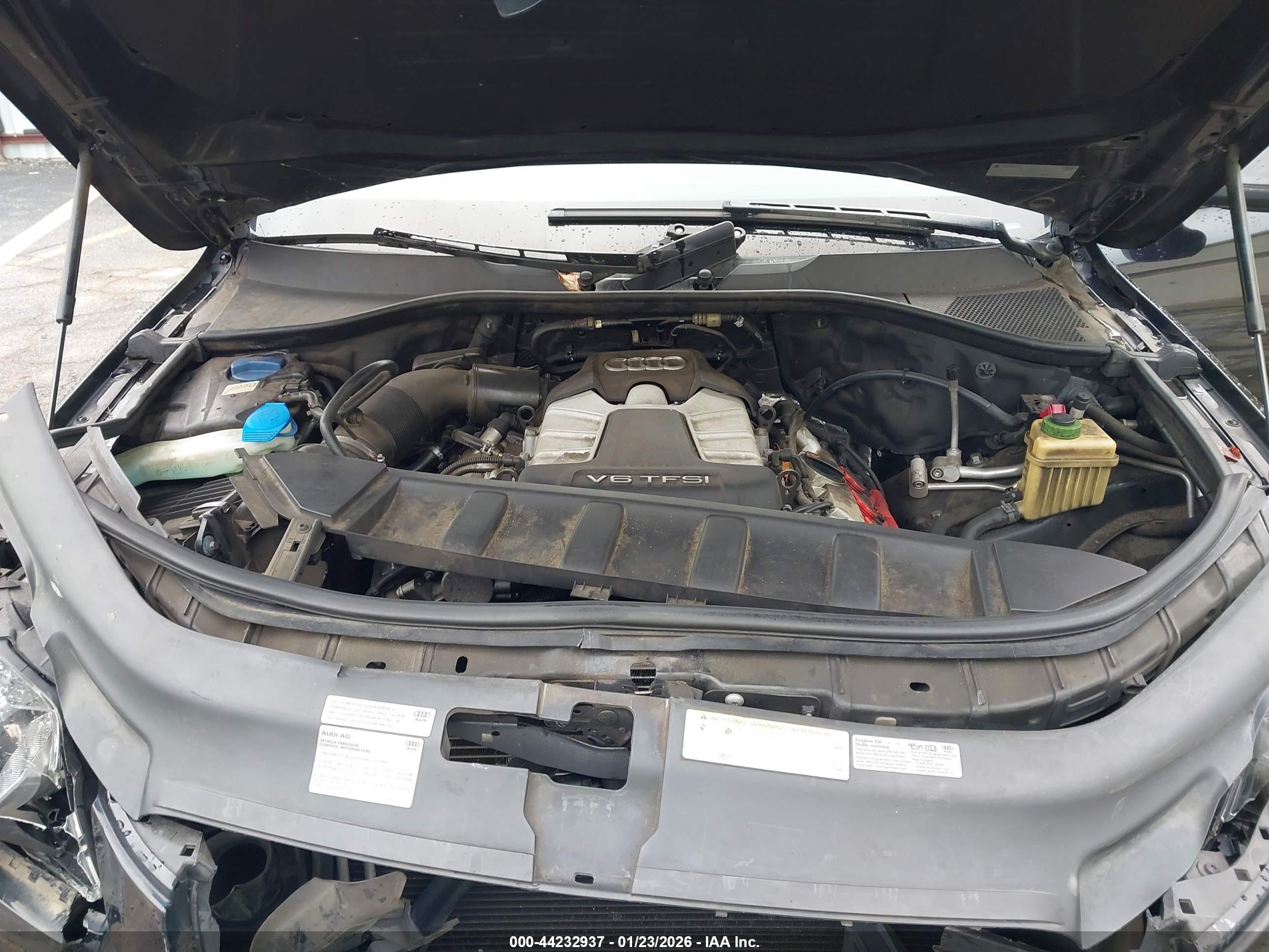 AUDI Q7 image 10