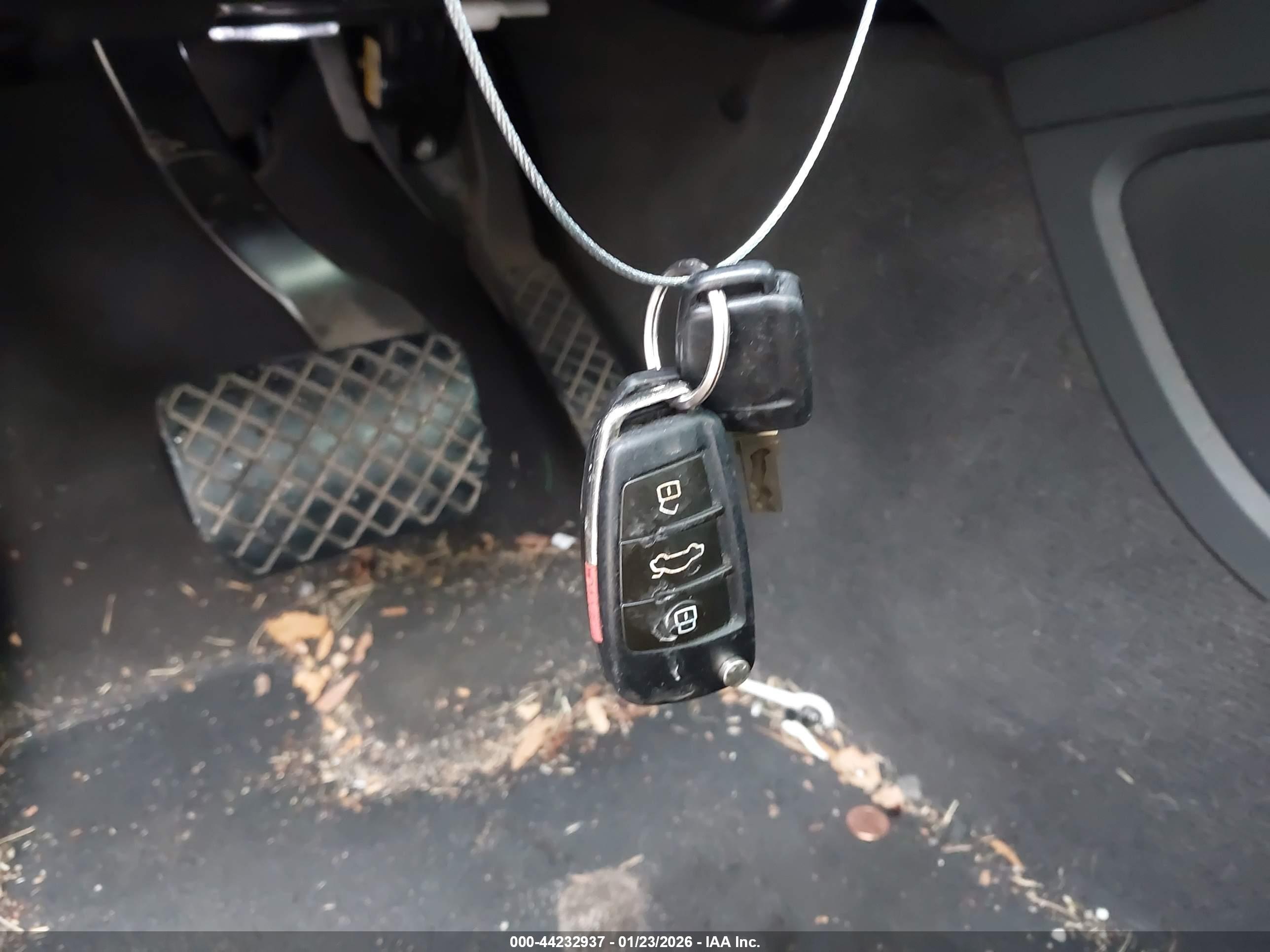 AUDI Q7 image 11