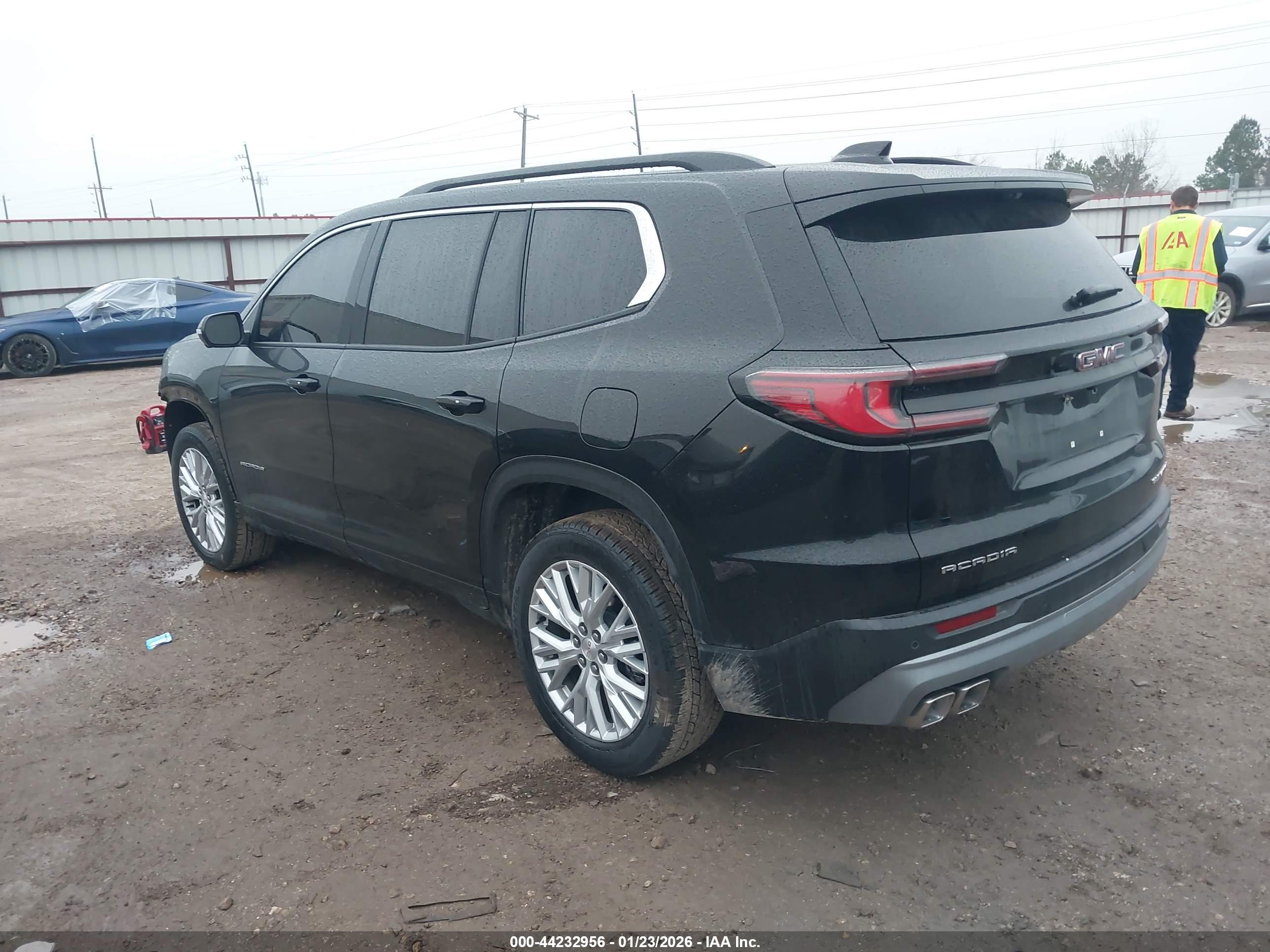 GMC ACADIA image 3