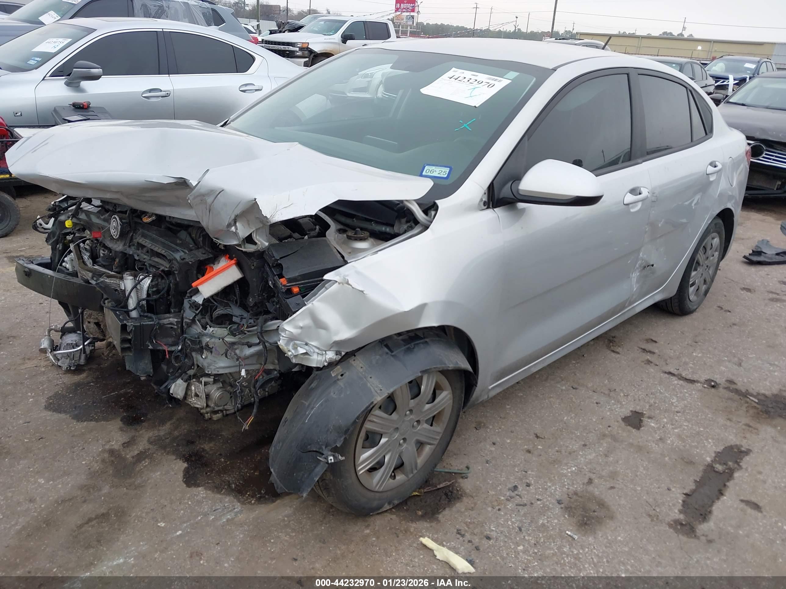 KIA RIO image 2