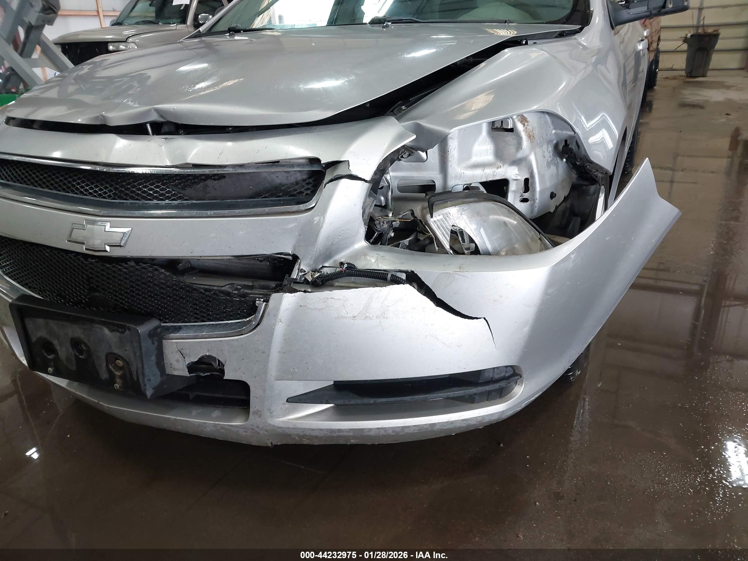 CHEVROLET MALIBU image 6