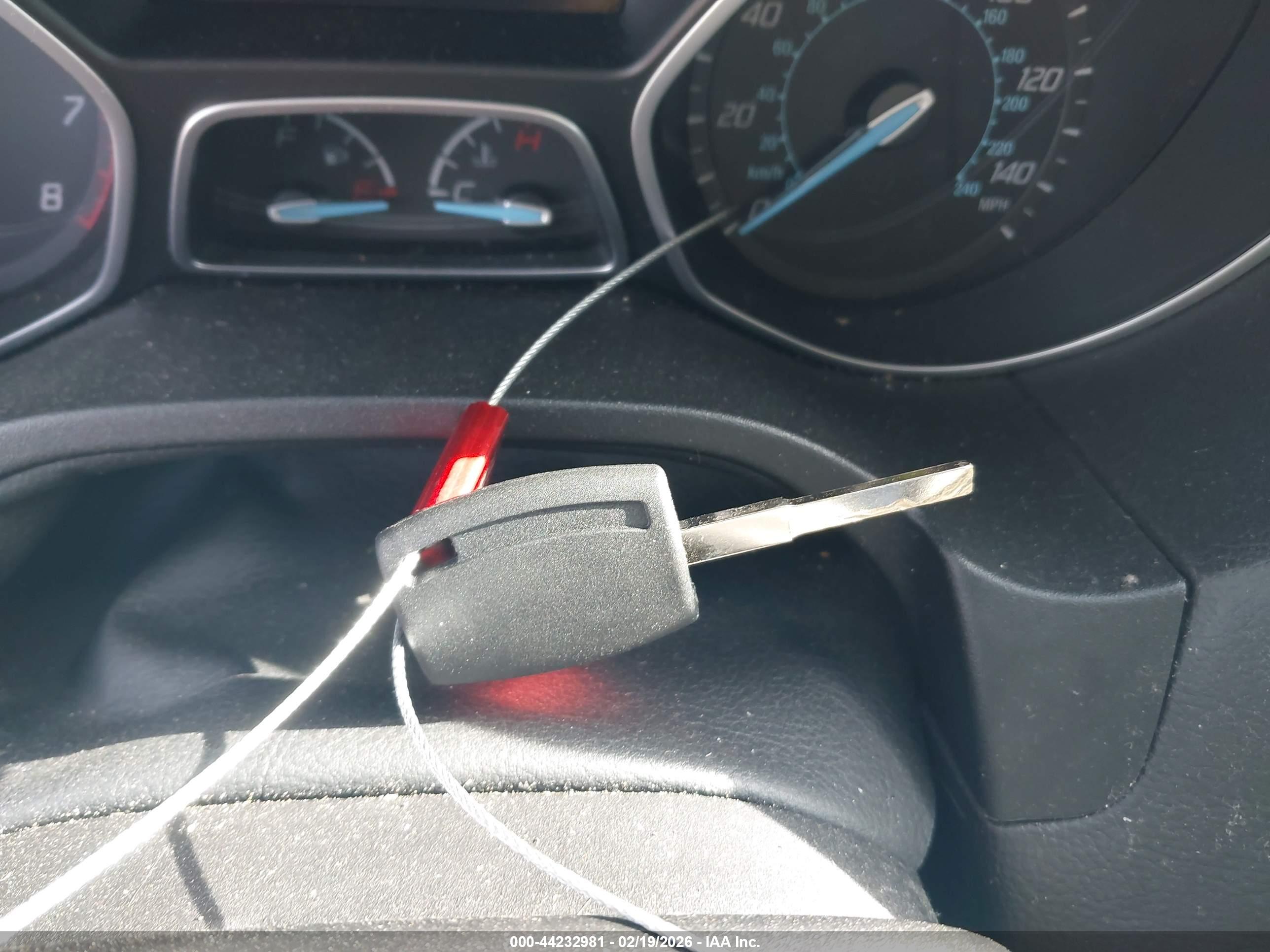 FORD FOCUS image 11
