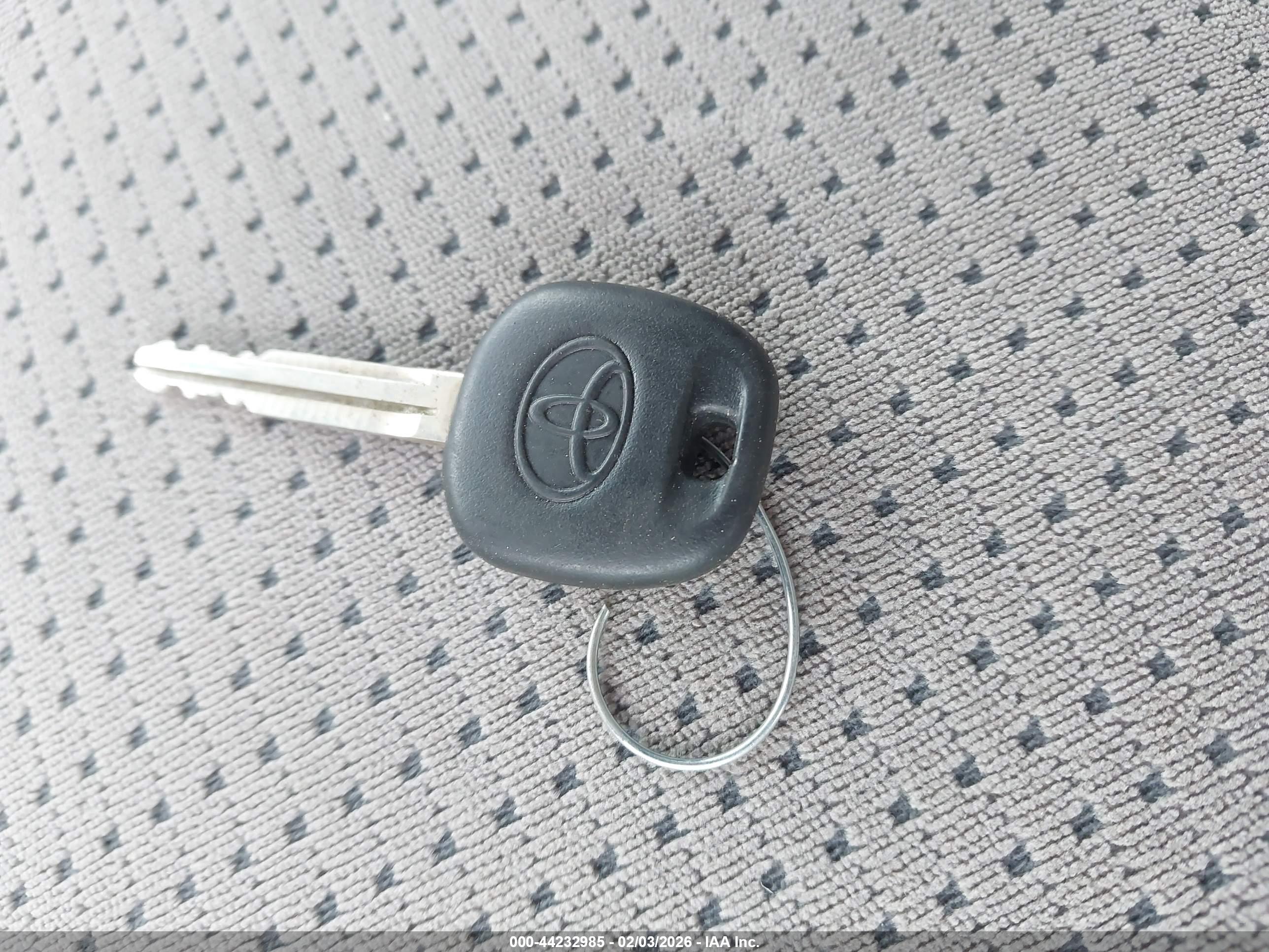 TOYOTA SIENNA image 11