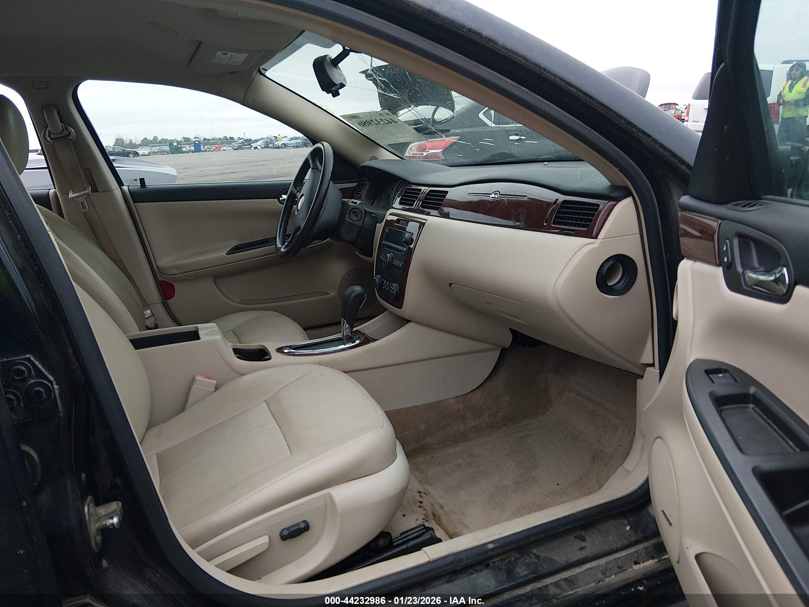 CHEVROLET IMPALA image 5