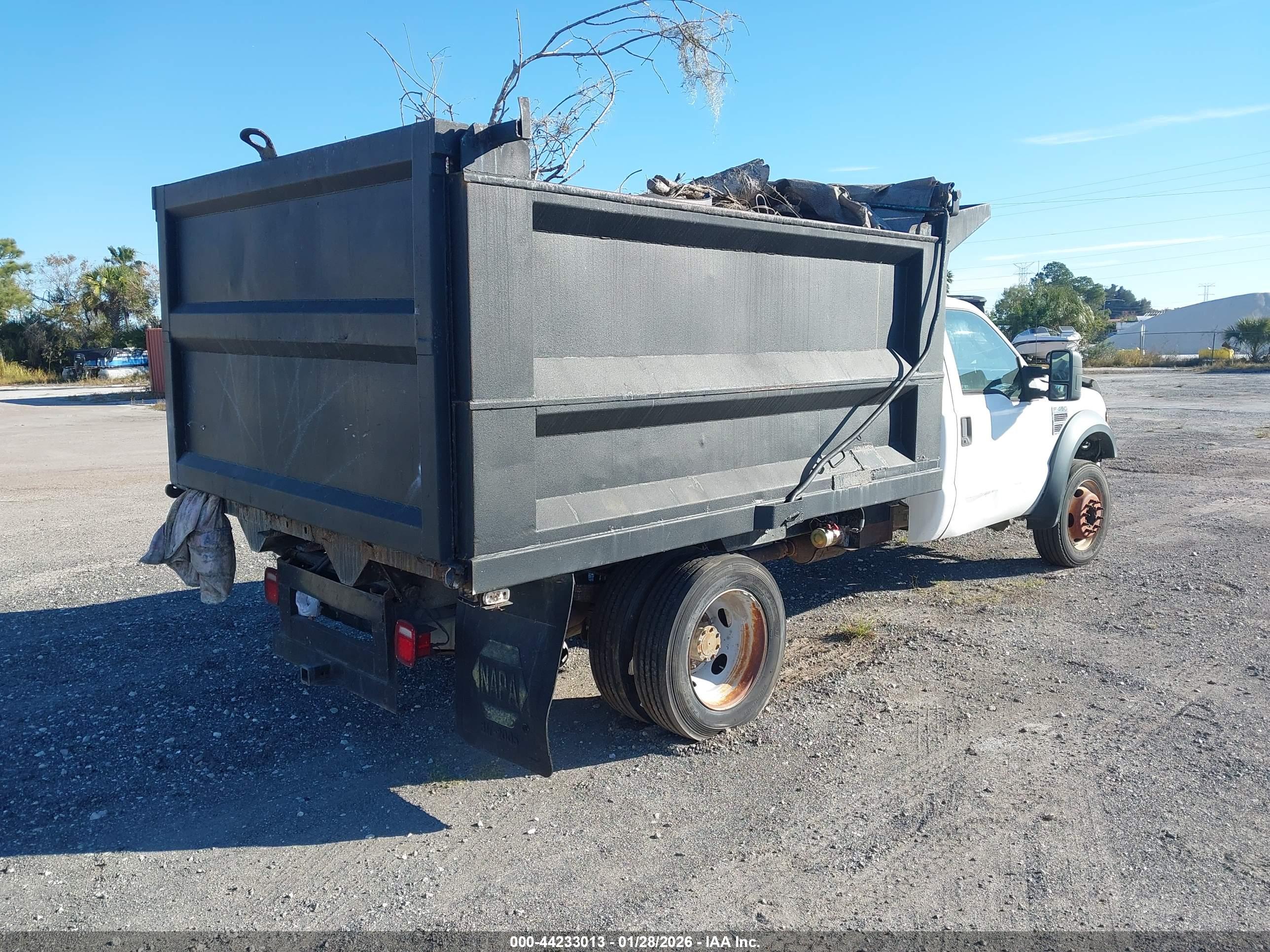 FORD F-450 image 4