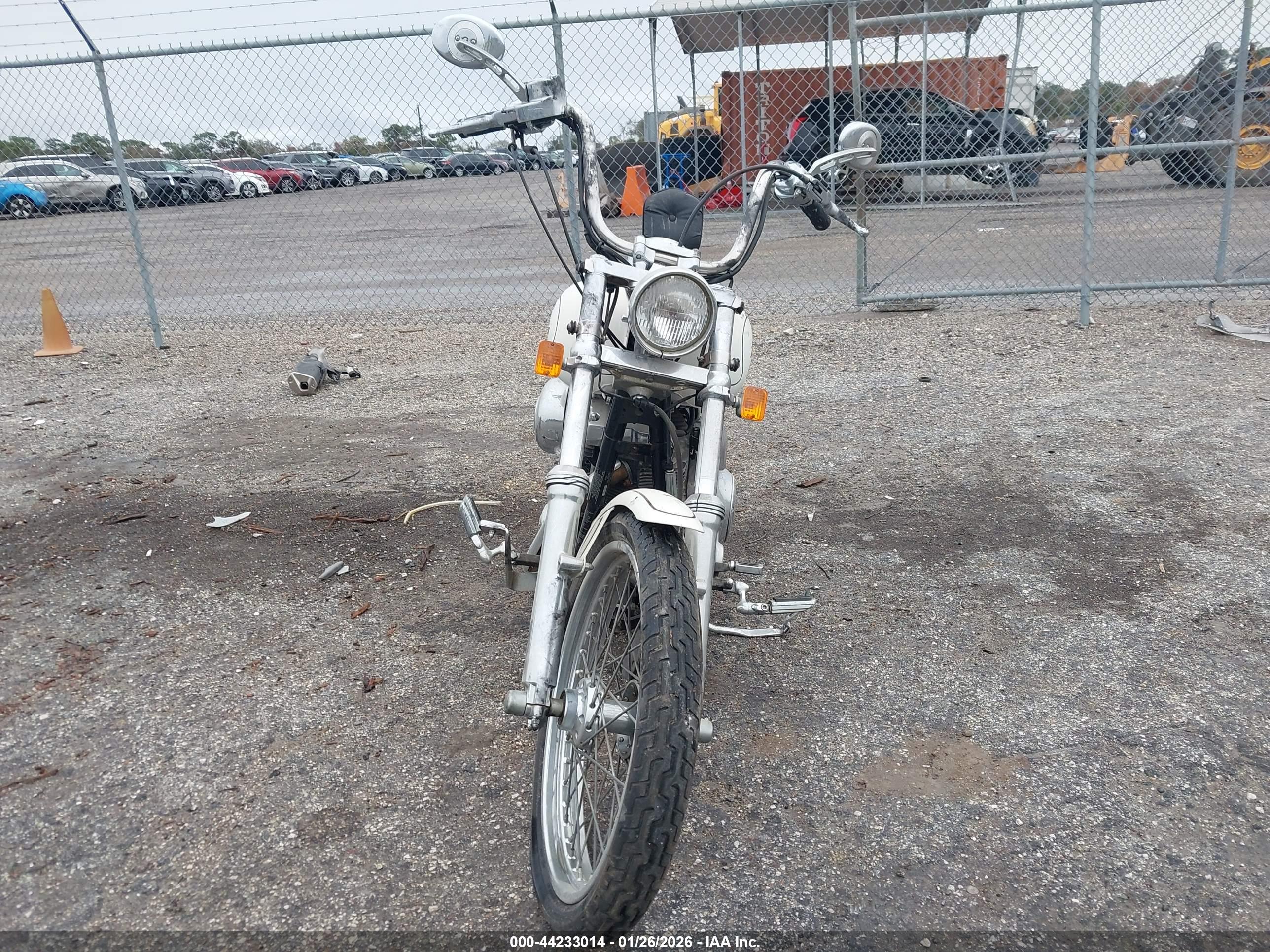 HARLEY-DAVIDSON FXDWG image 5