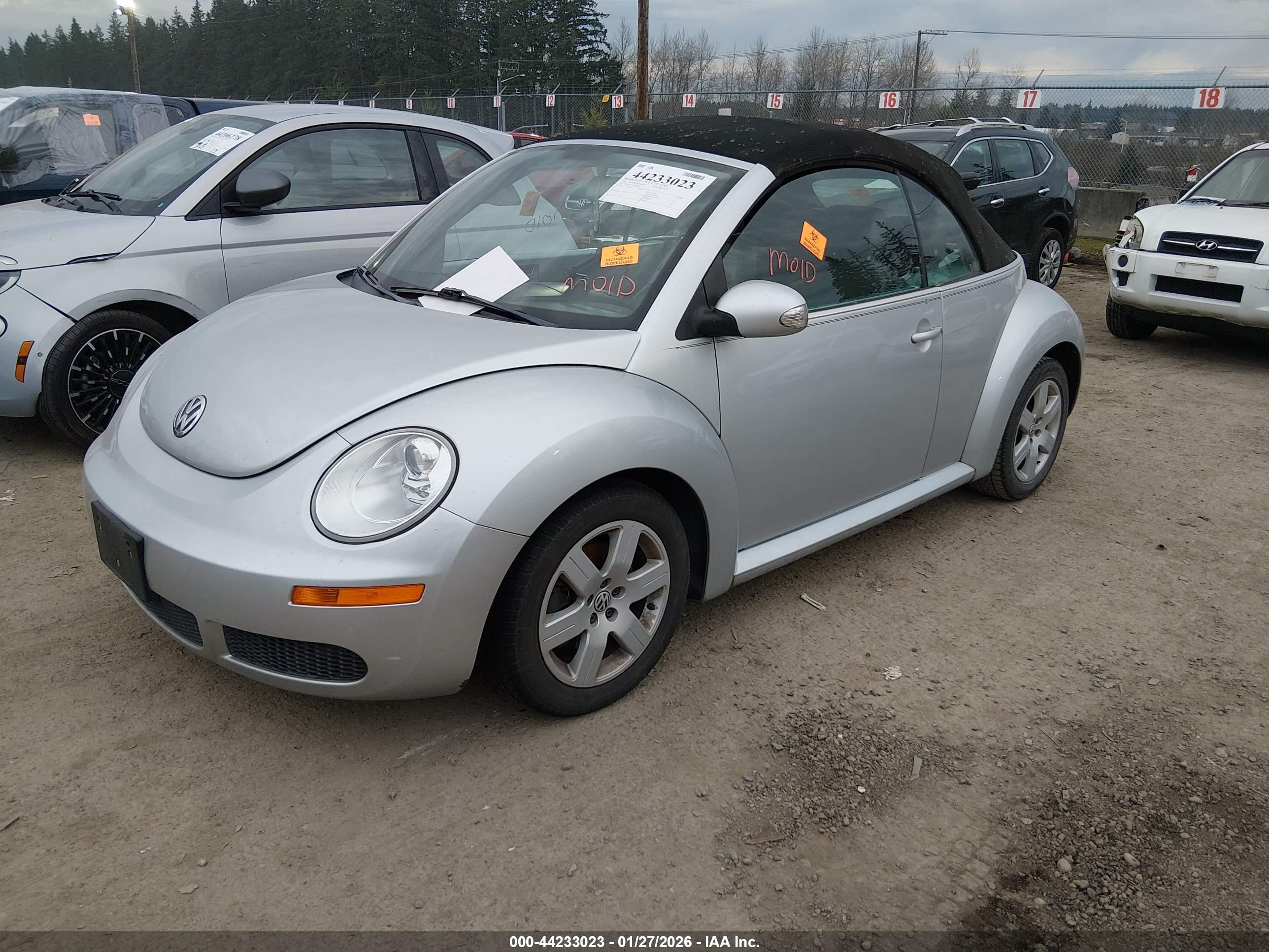 VOLKSWAGEN NEW image 2