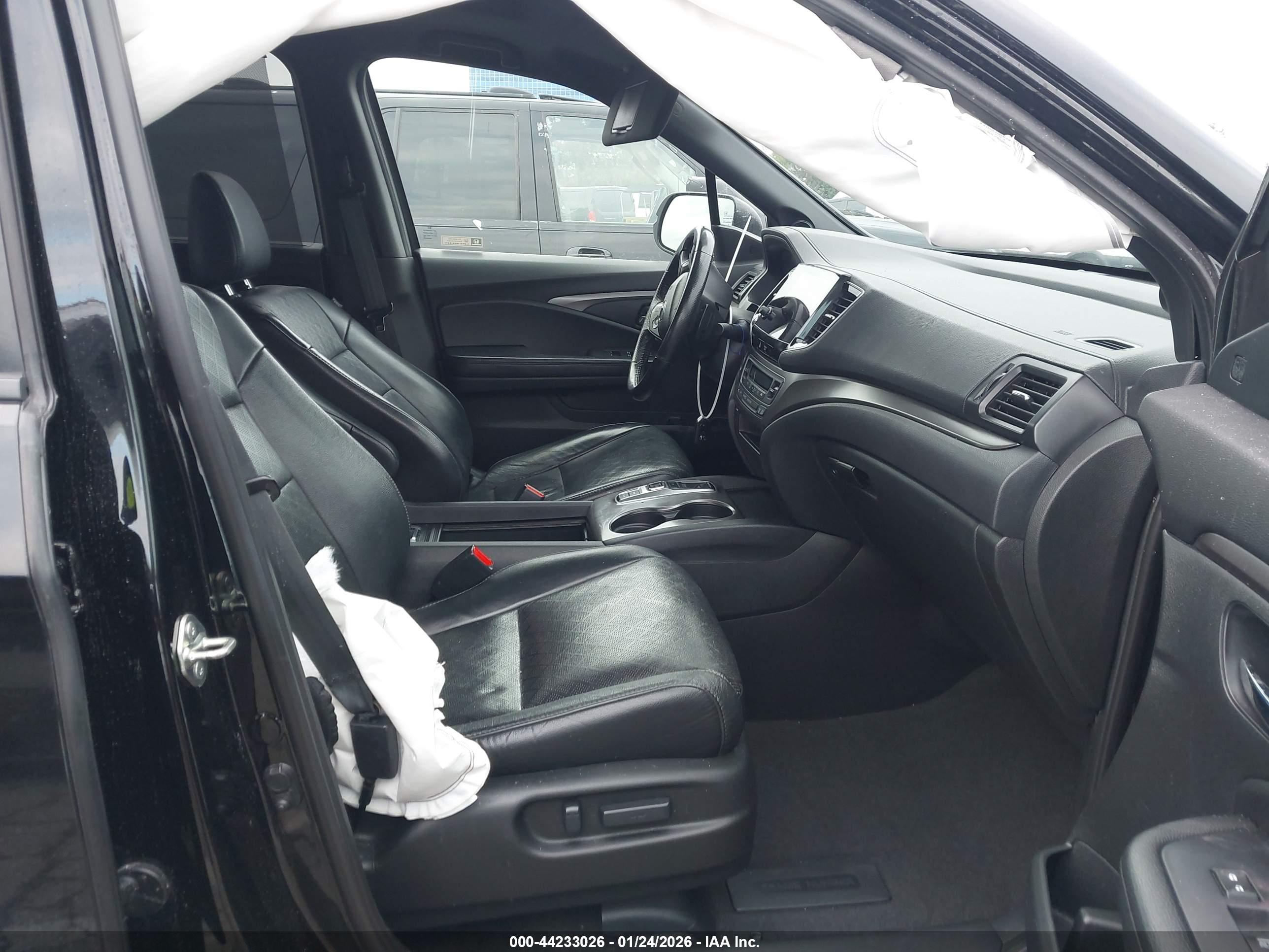 HONDA PASSPORT image 5