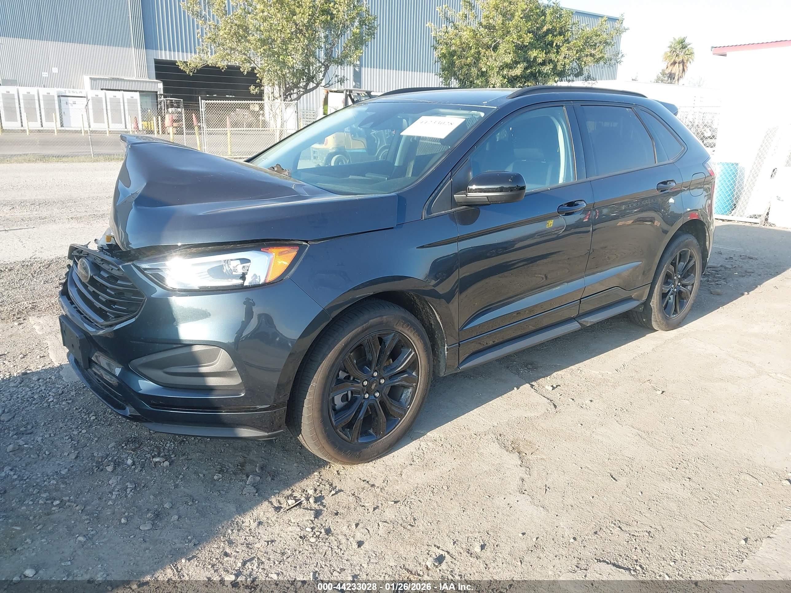 FORD EDGE image 2