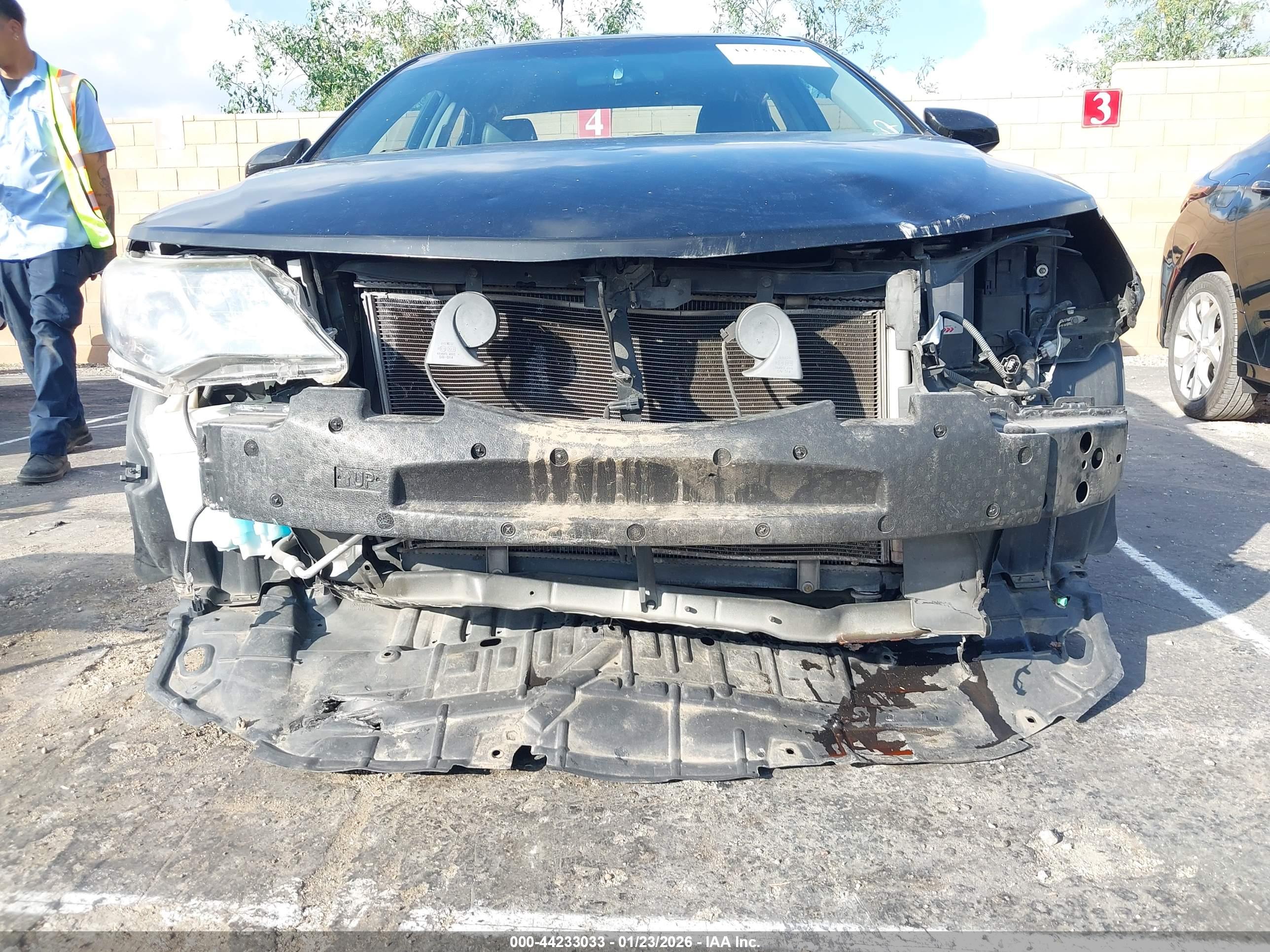 TOYOTA CAMRY image 6