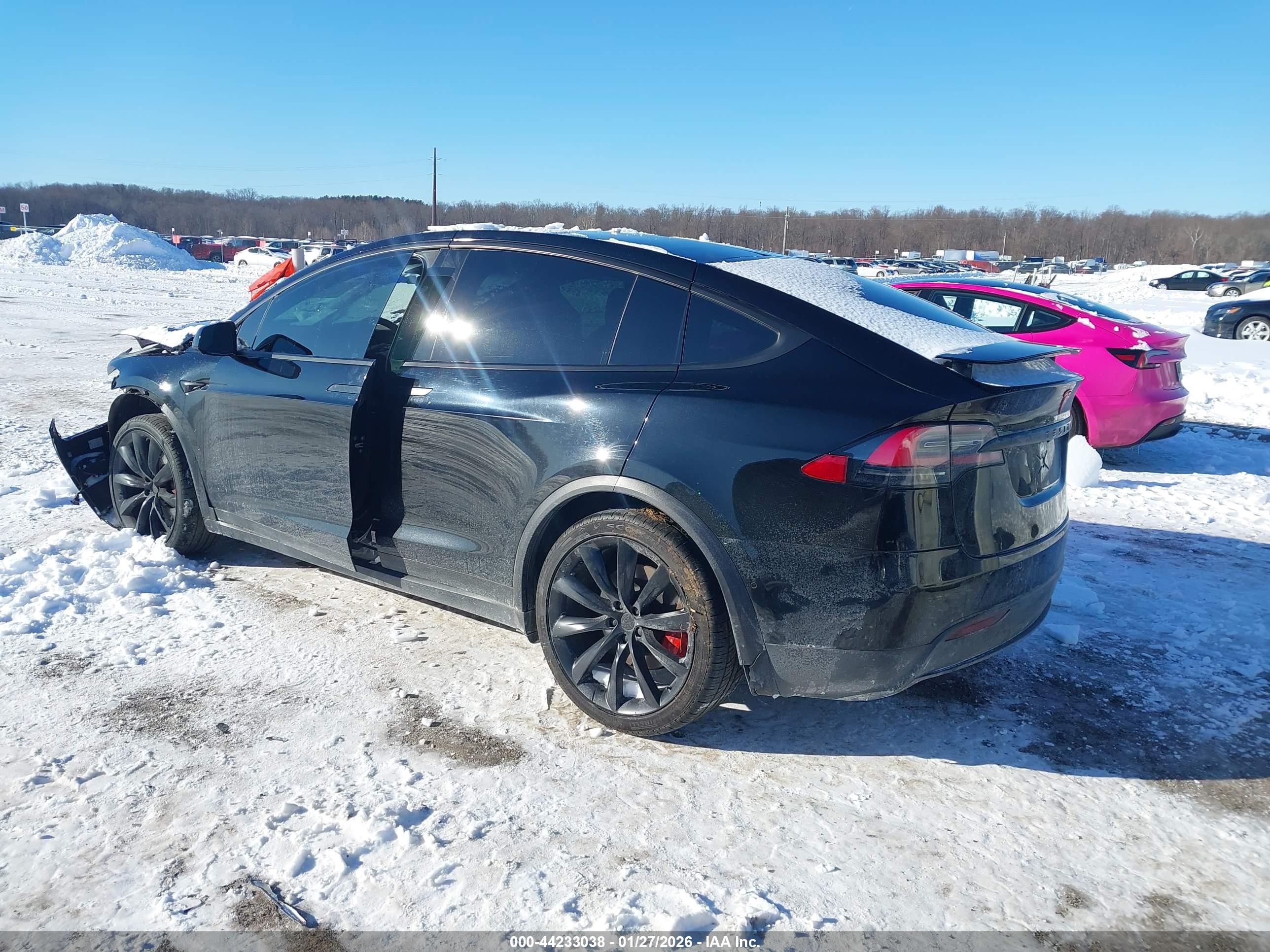 TESLA MODEL image 3